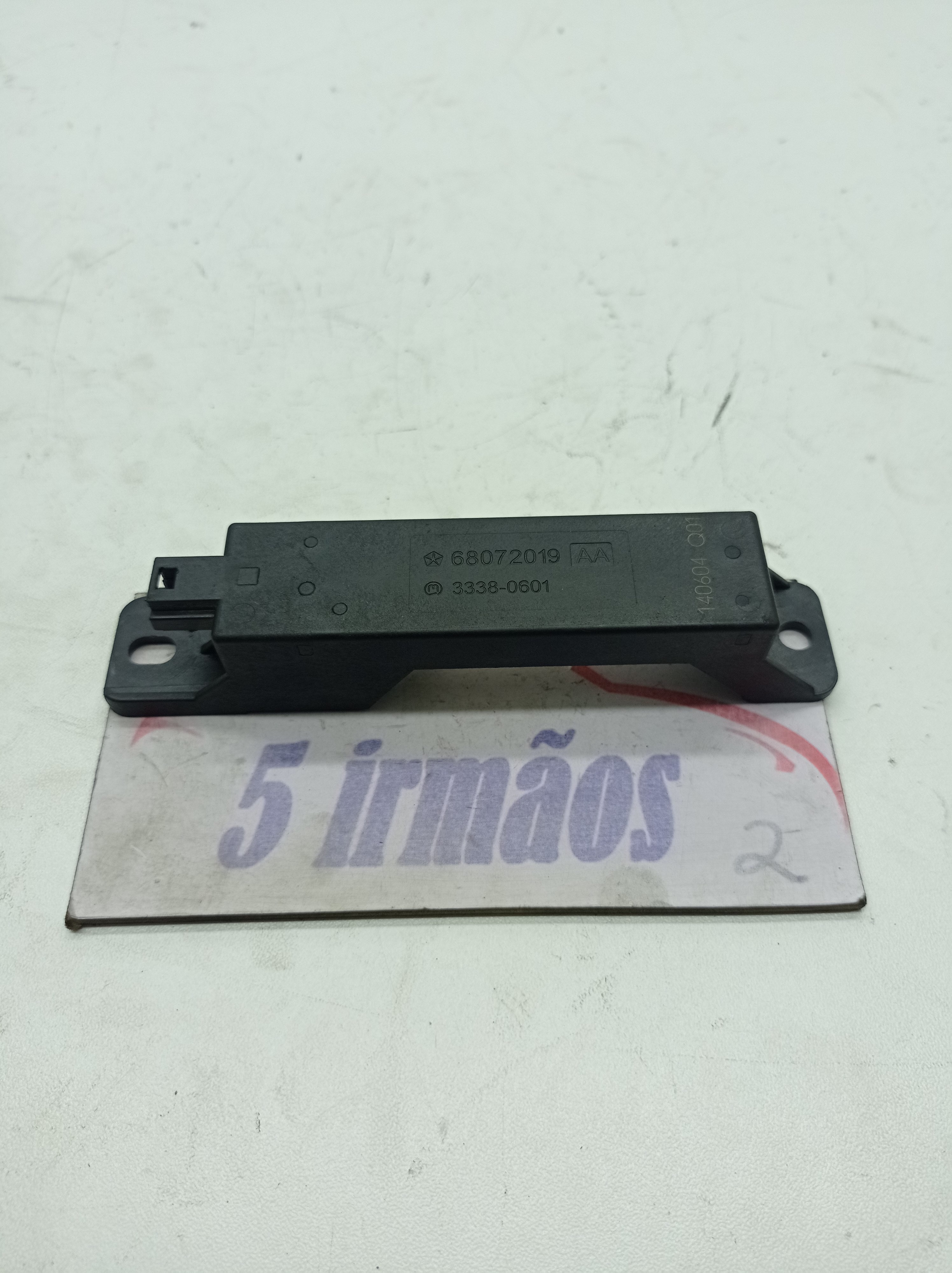 Módulo Sensor Keyless Town Country 3.6 V6 2014 N68072019aa