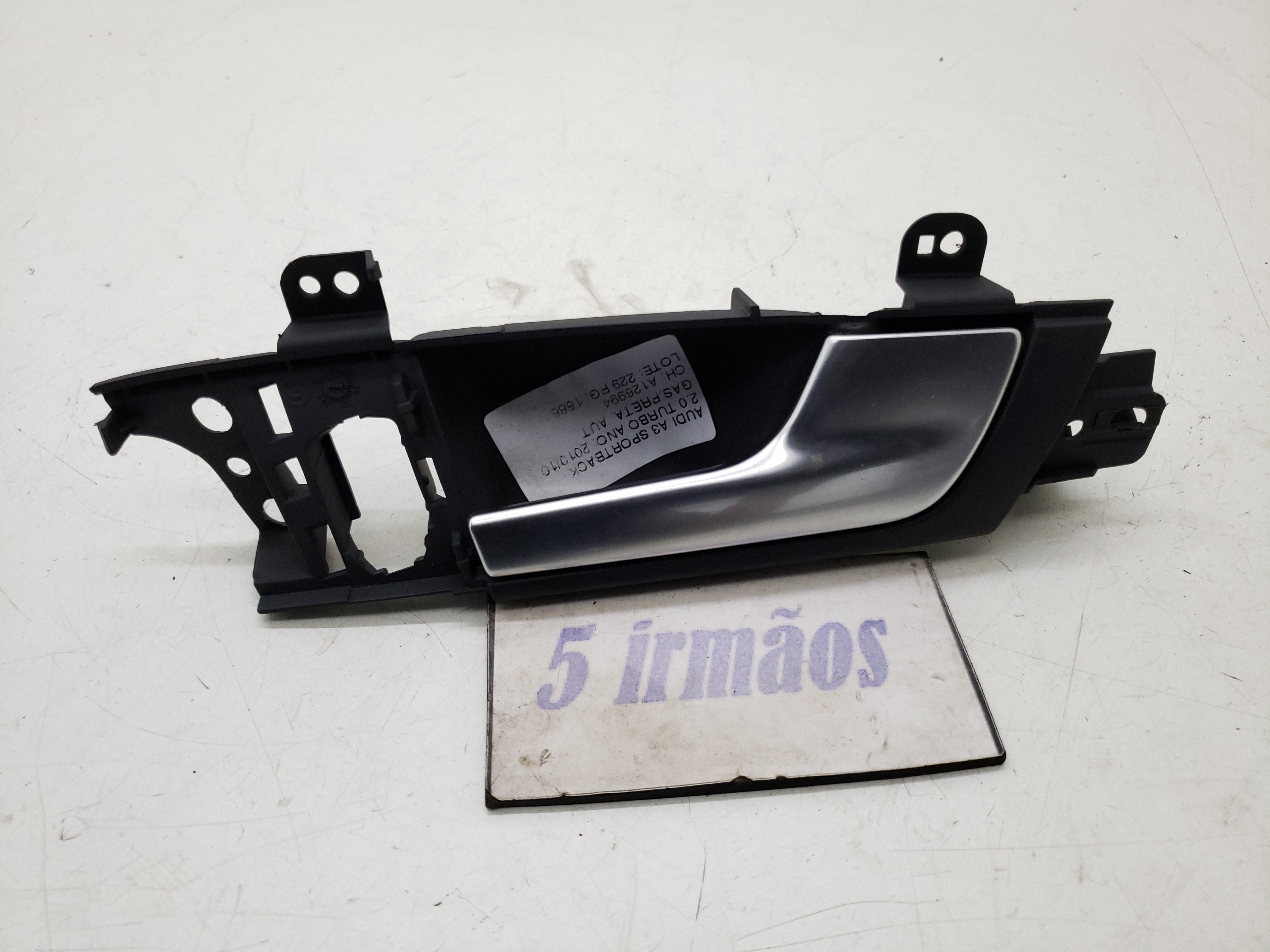 Maçaneta Interna Dianteira Direita Audi A3 2.0 2010 / 2011