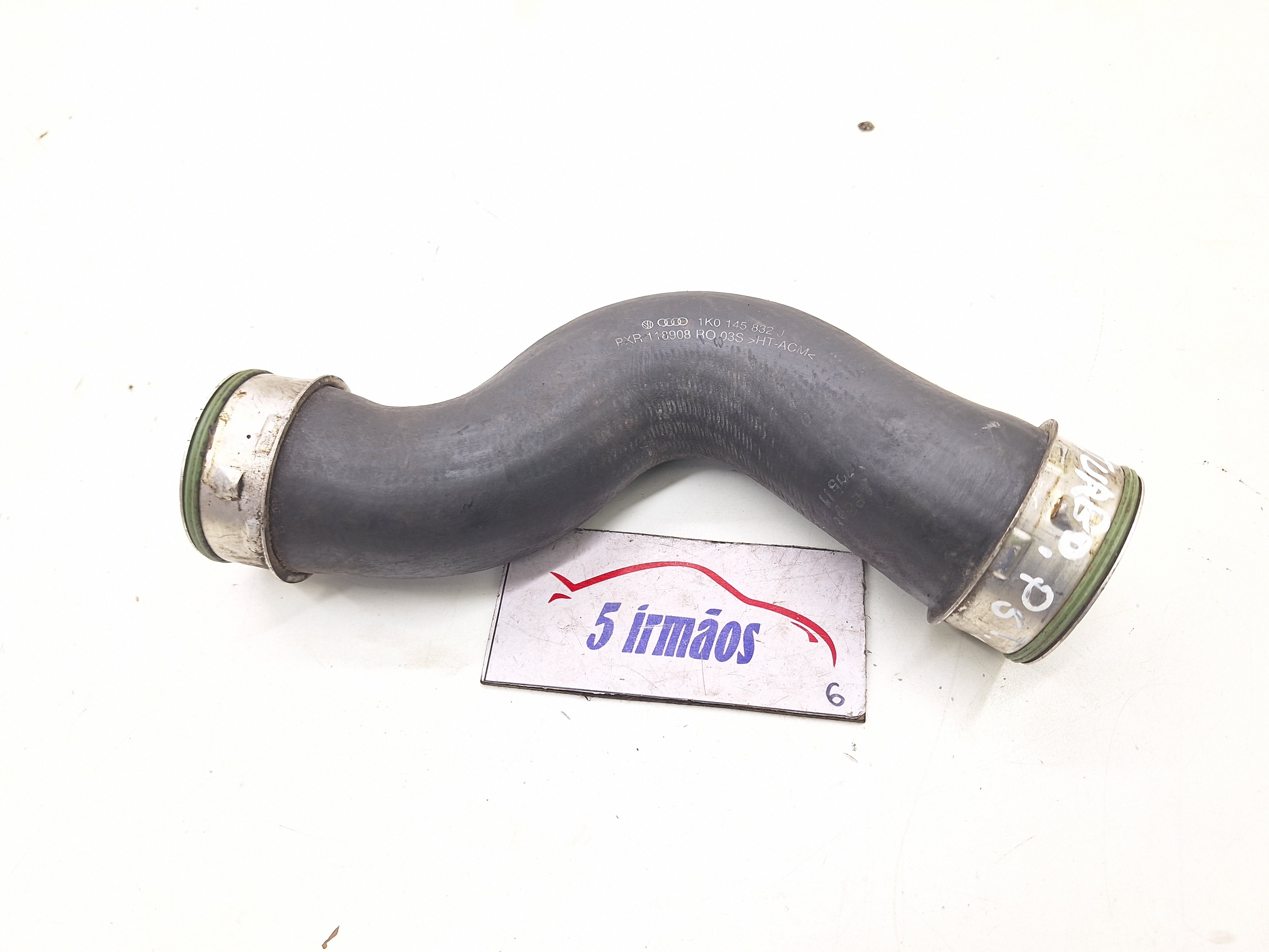 Mangueira Turbina Vw Passat Tsi 2.0 2009 2010 1k0145832j Preto