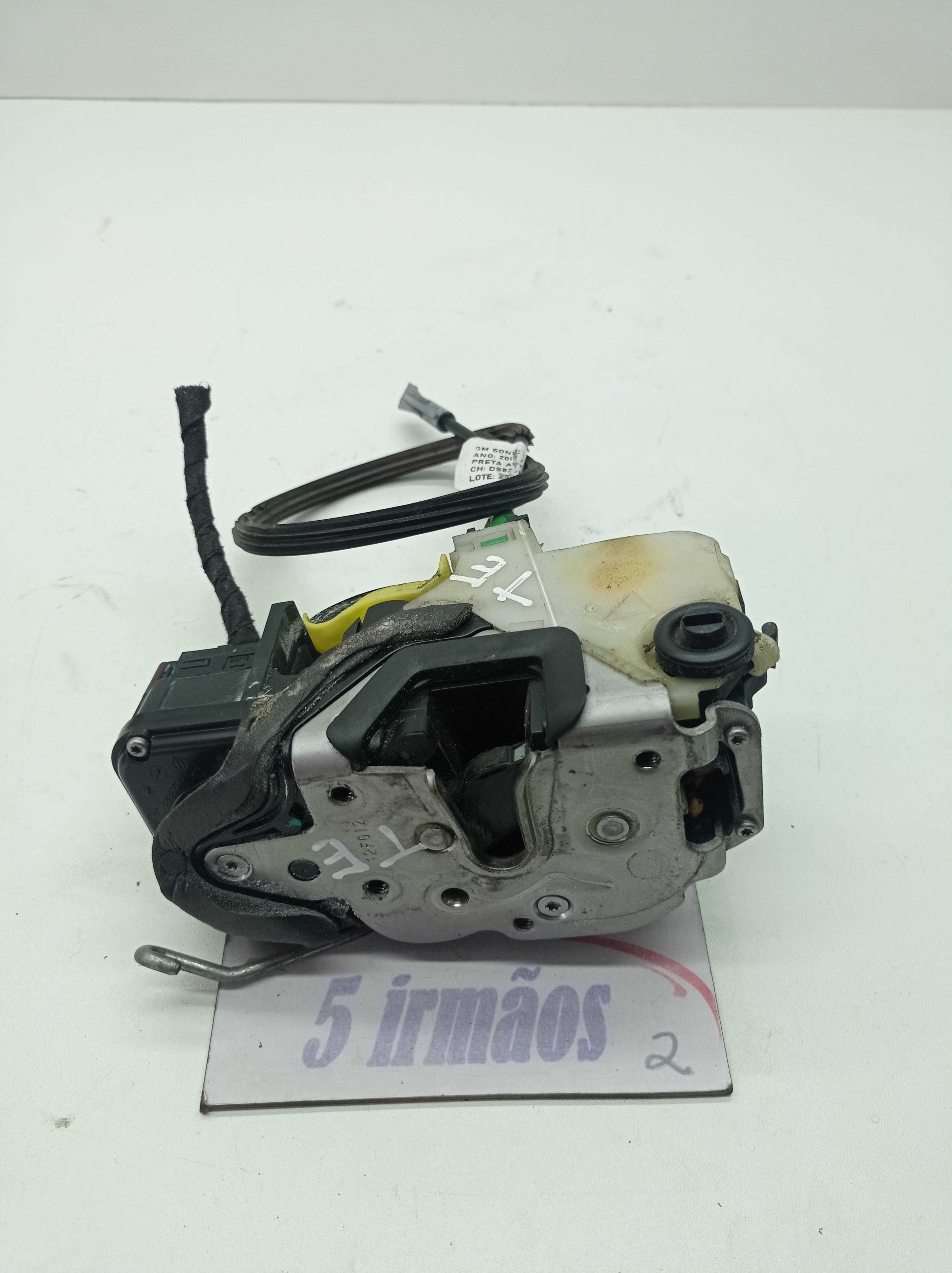 Fechadura Porta Traseira Esquerda Gm Sonic 1.6 2012 / 2013