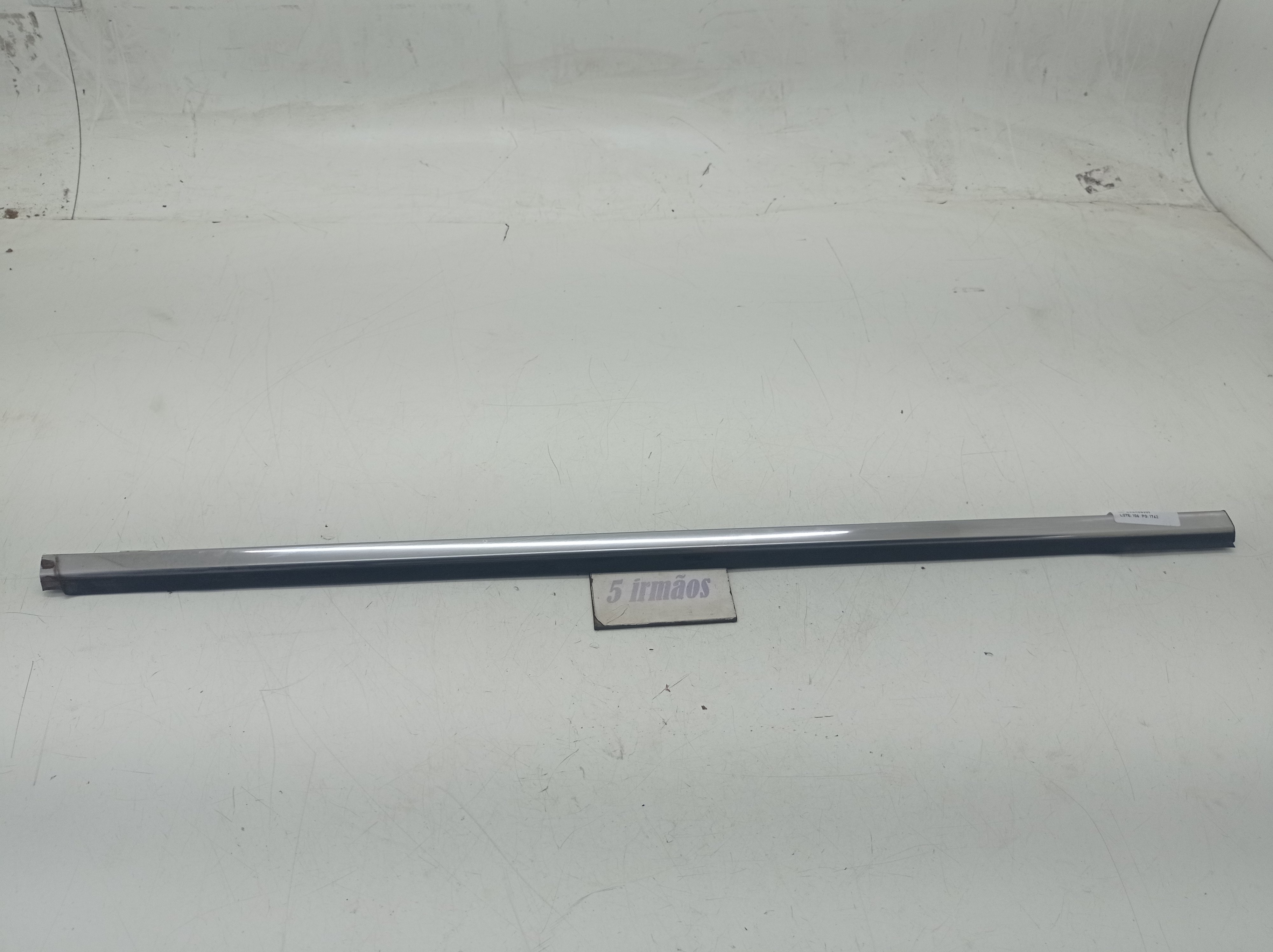 Pestana Friso Porta Dianteira Direita Hyundai Azera 3.3 2010