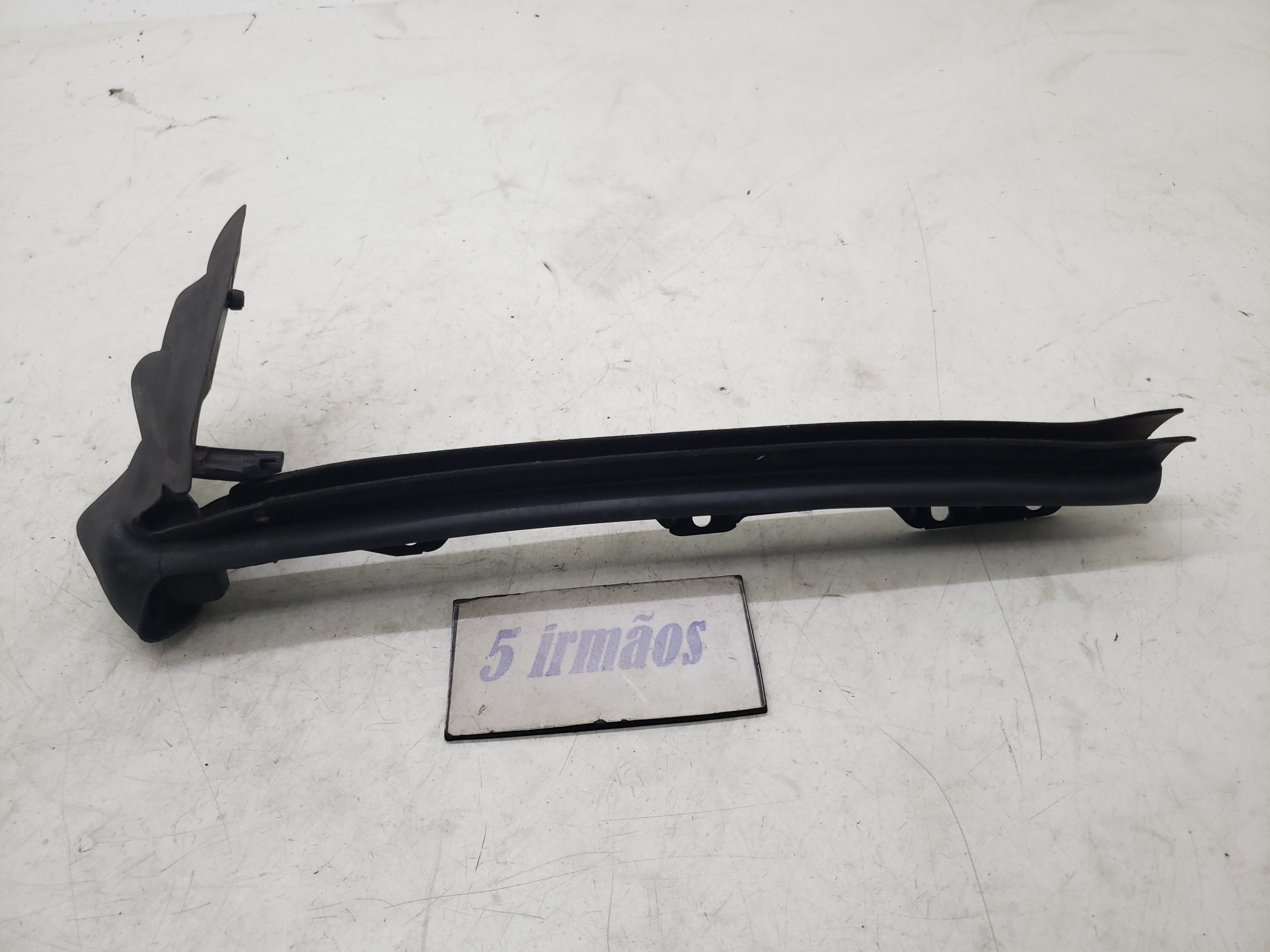 Suporte Direito Painel Bmw Z4 20i Sdrive 2.0 2014 / 2015