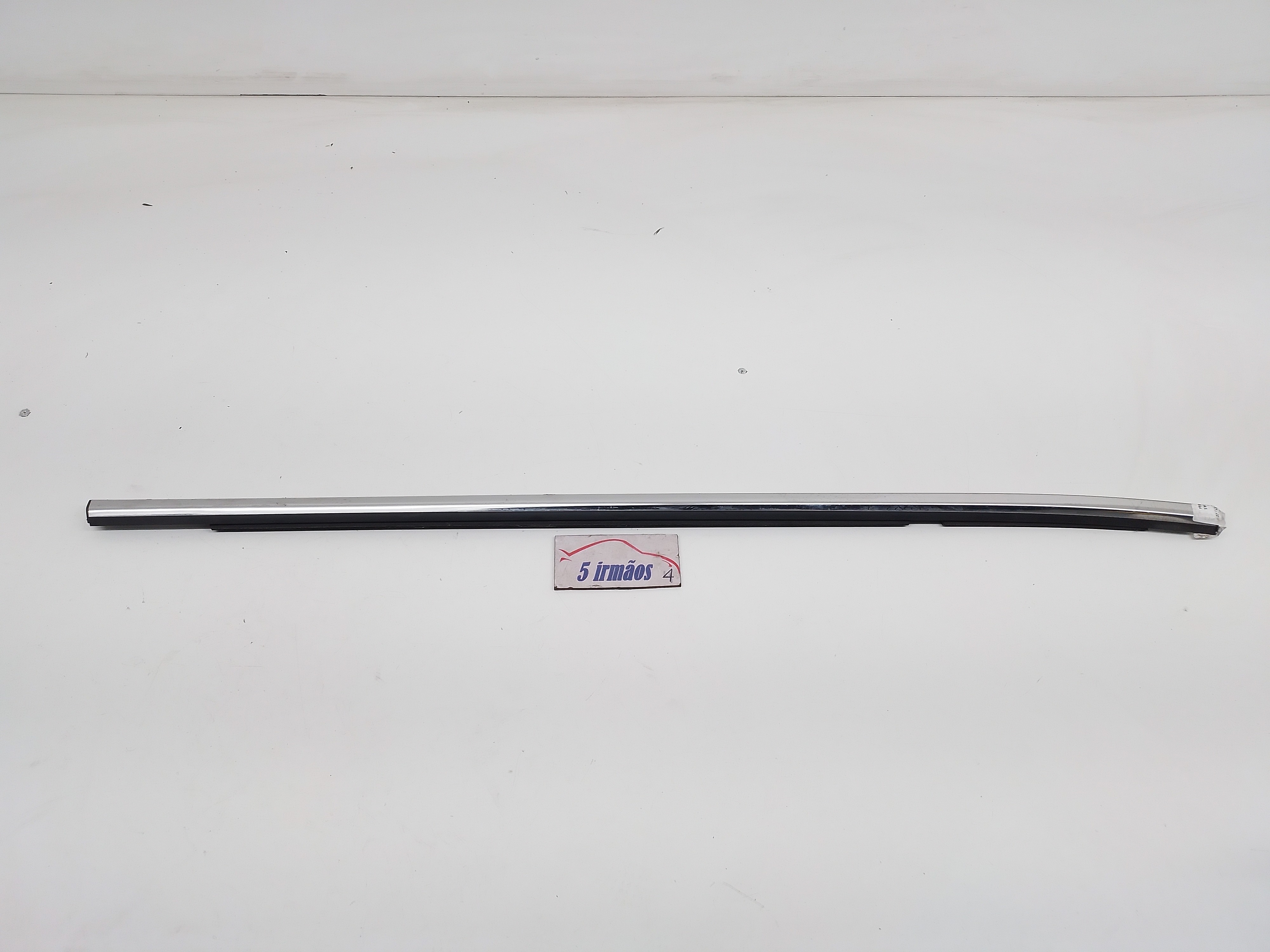 Friso Pestana Porta Traseira Direita Gm Onix Hatch 1.0 2022