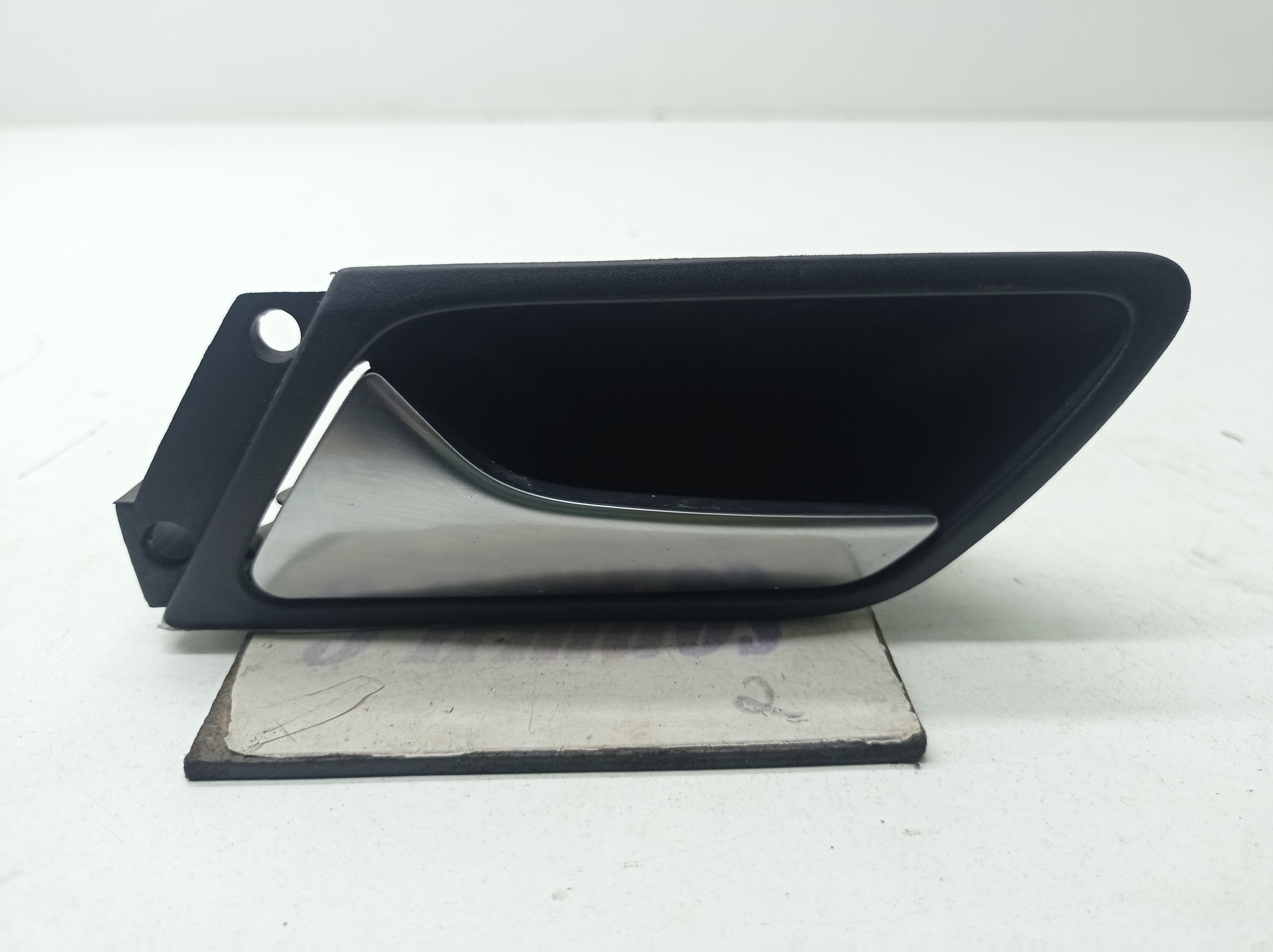 Maçaneta Interna Traseira Esquerda Vw Jetta Tsi 2.0 2012