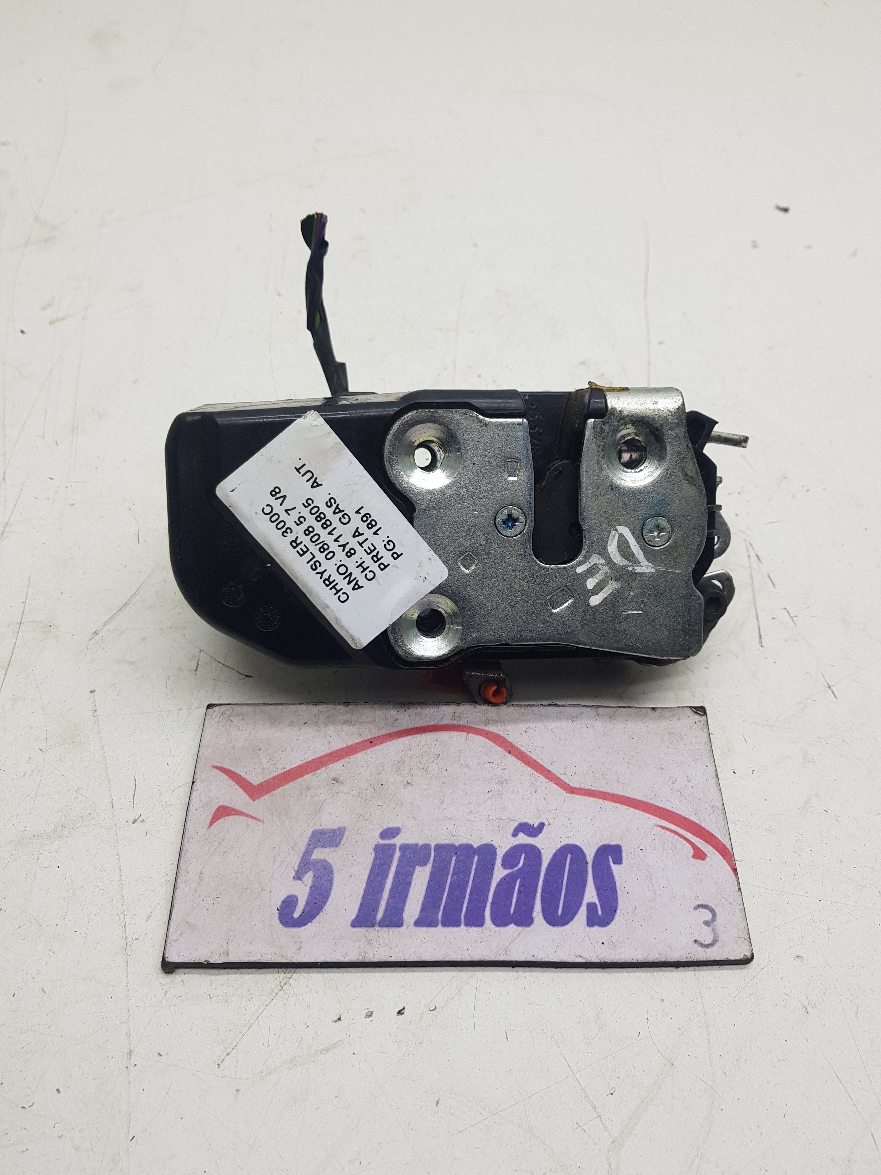 Fechadura Porta Dianteira Esquerda Chrysler 300c 5.7 2008