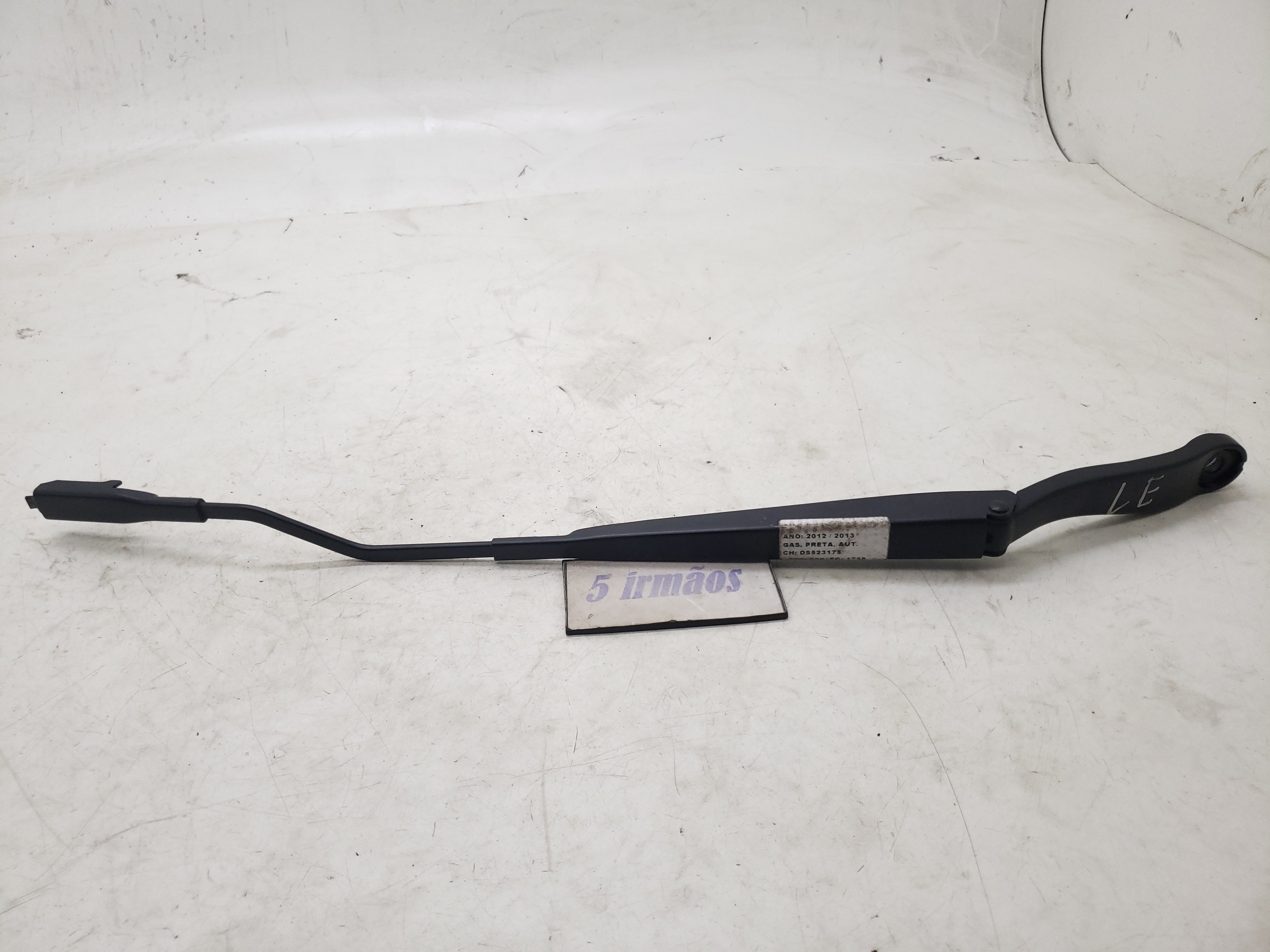 Braço Esquerdo Limpador Parabrisa Gm Sonic 1.6 2012 / 2013