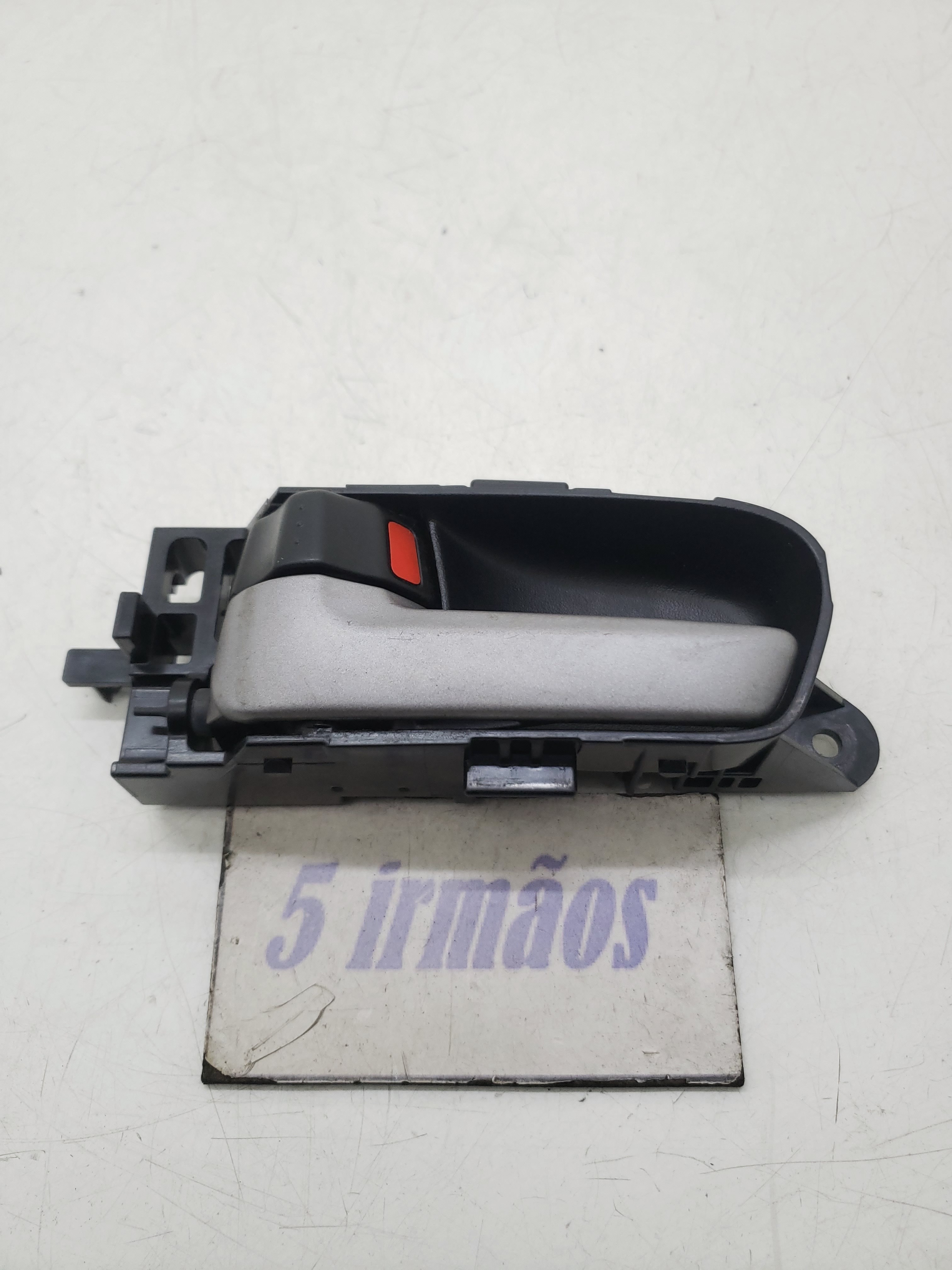 Maçaneta Interna Dianteira Esquerda Suzuki Vitara 2.0 2013