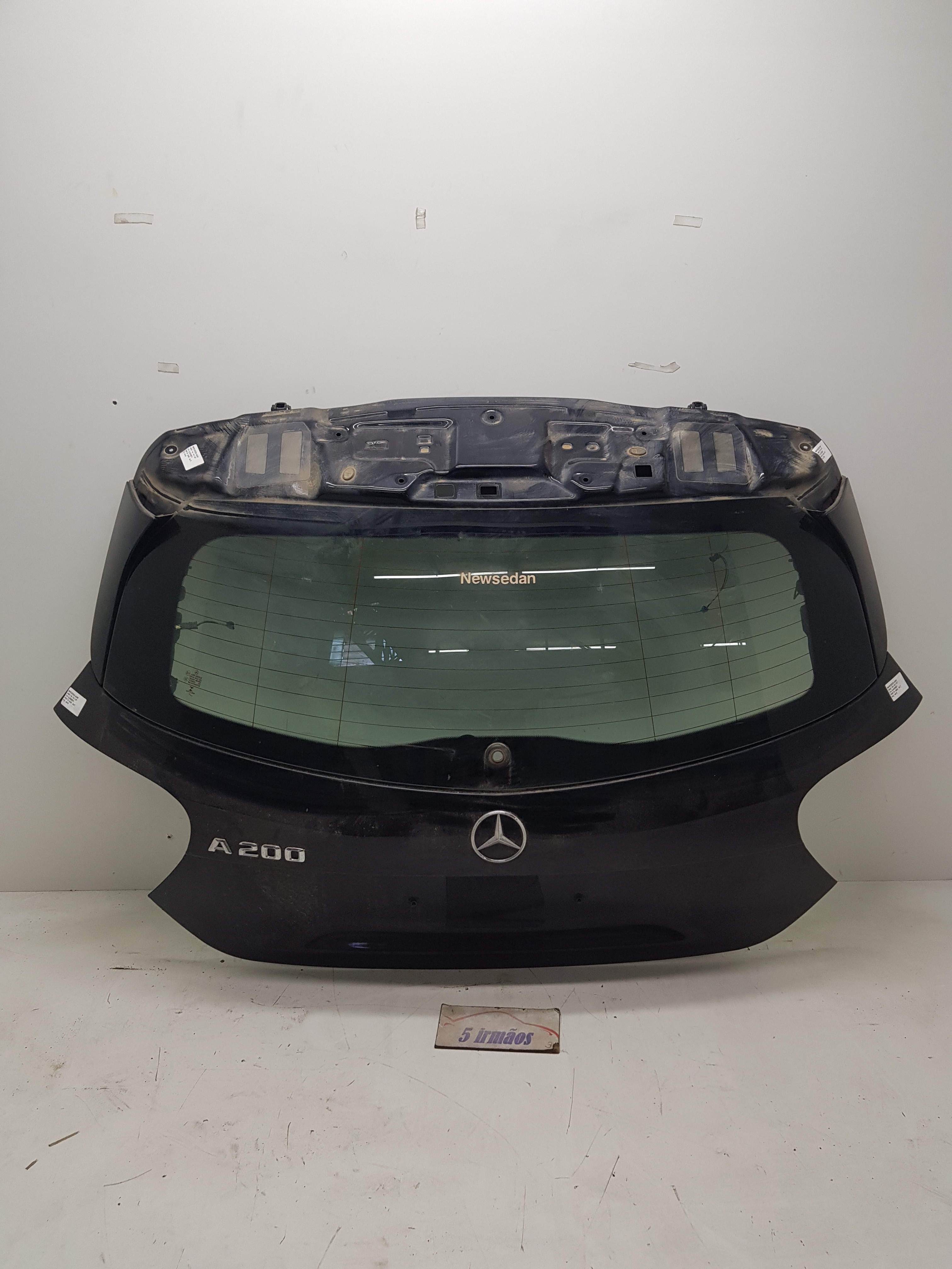 Tampa Traseira Porta Malas Mercedes A200 2.0 2014 / 2015