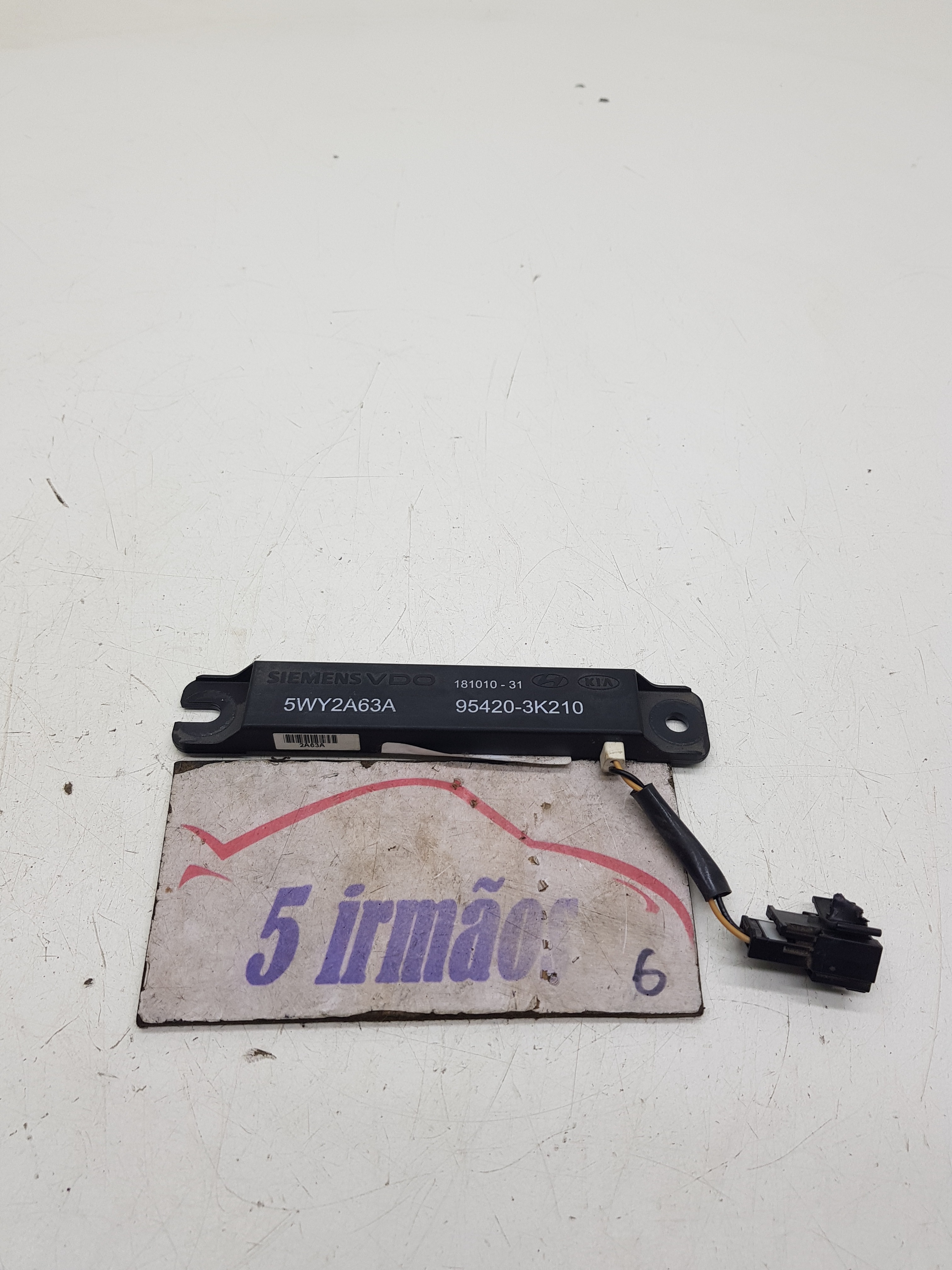 Sensor Antena Hyundai Veracruz 3.8 2011 954203k210