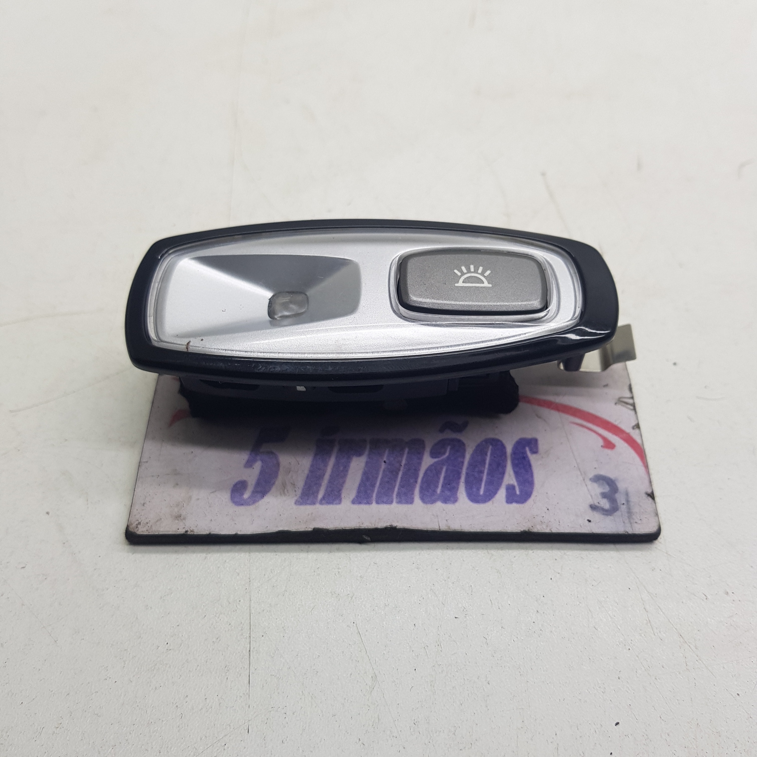 Luz Cortesia Traseira Esquerda Hyundai Azera 3.0 2011 / 2012