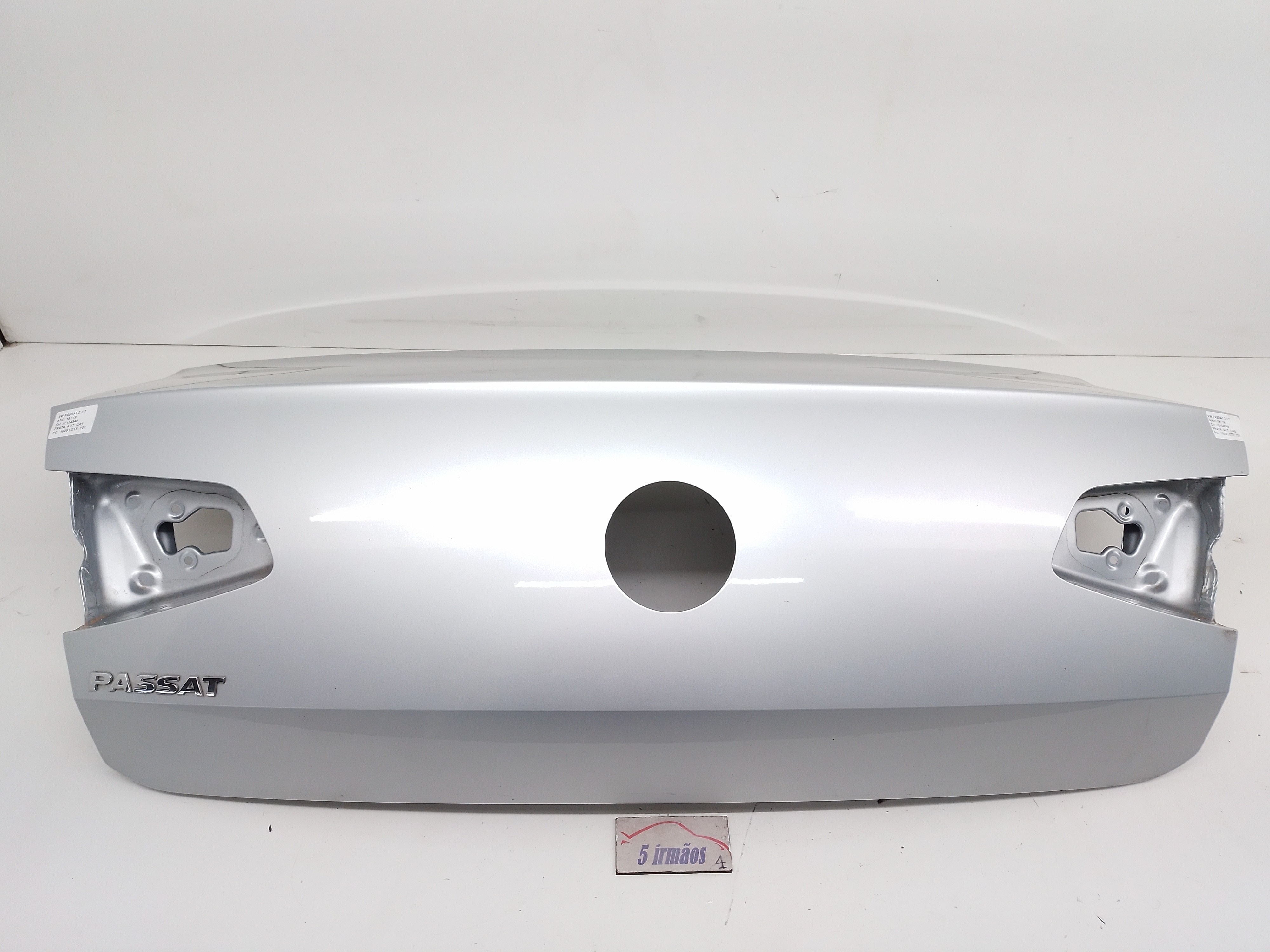 Tampa Traseira Porta Malas Vw Passat Tsi 2.0 2018 / 2019