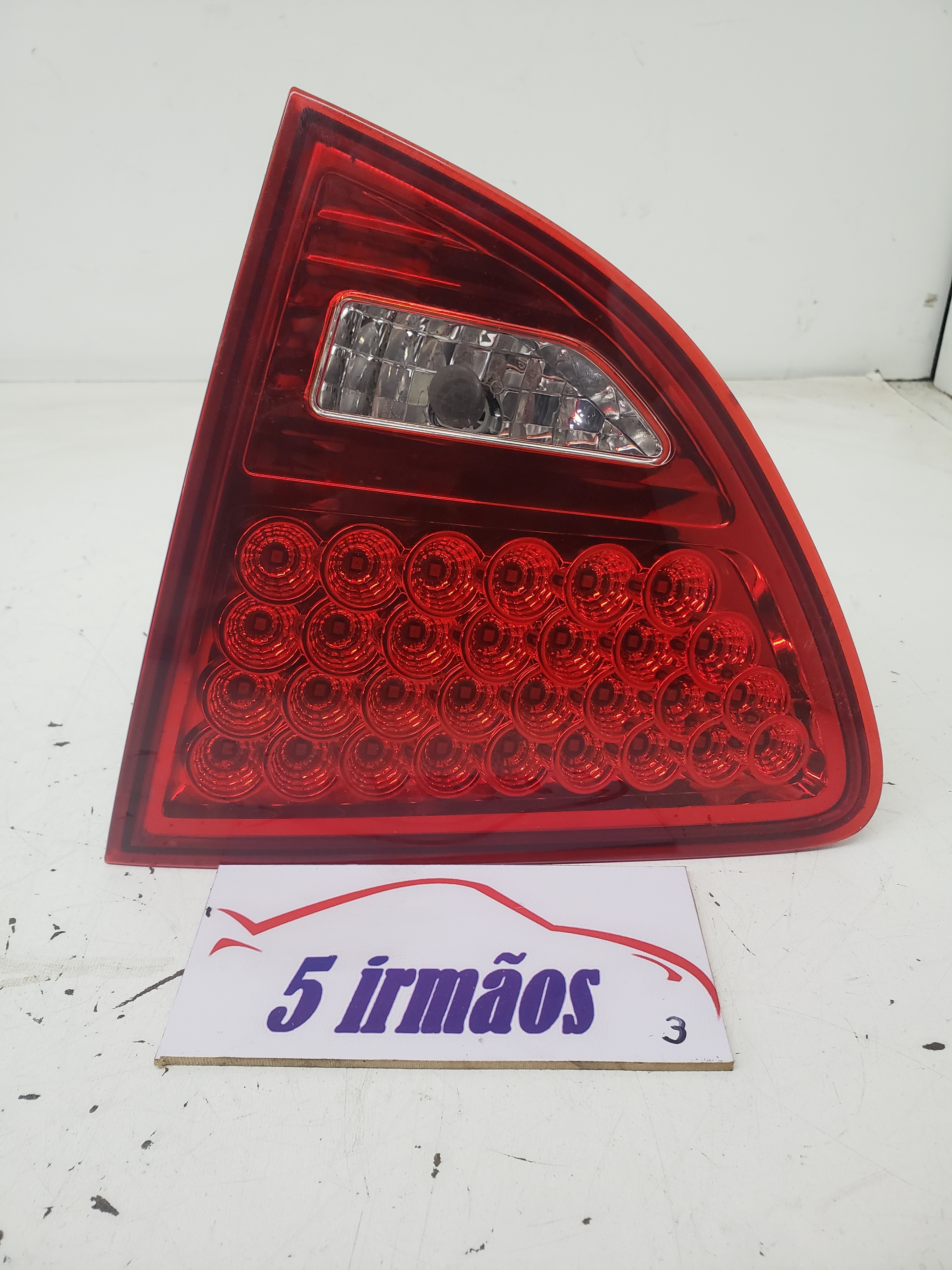 Lanterna Direita Tampa Traseira Hyundai Veracruz 3.8 2010