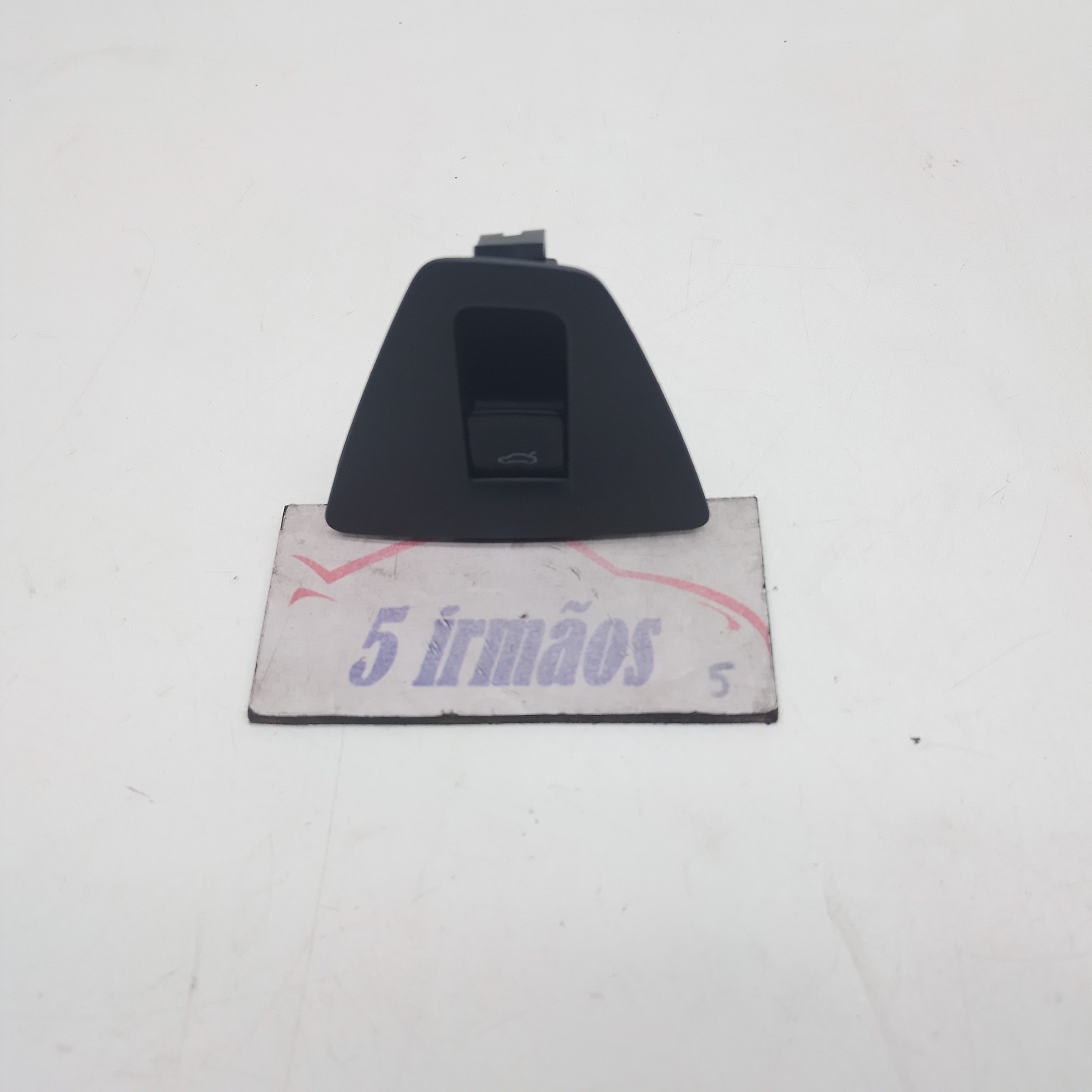 Botão Abertura Porta Malas Vw Jetta Tsi 1.4 2019 Nº17b86737c