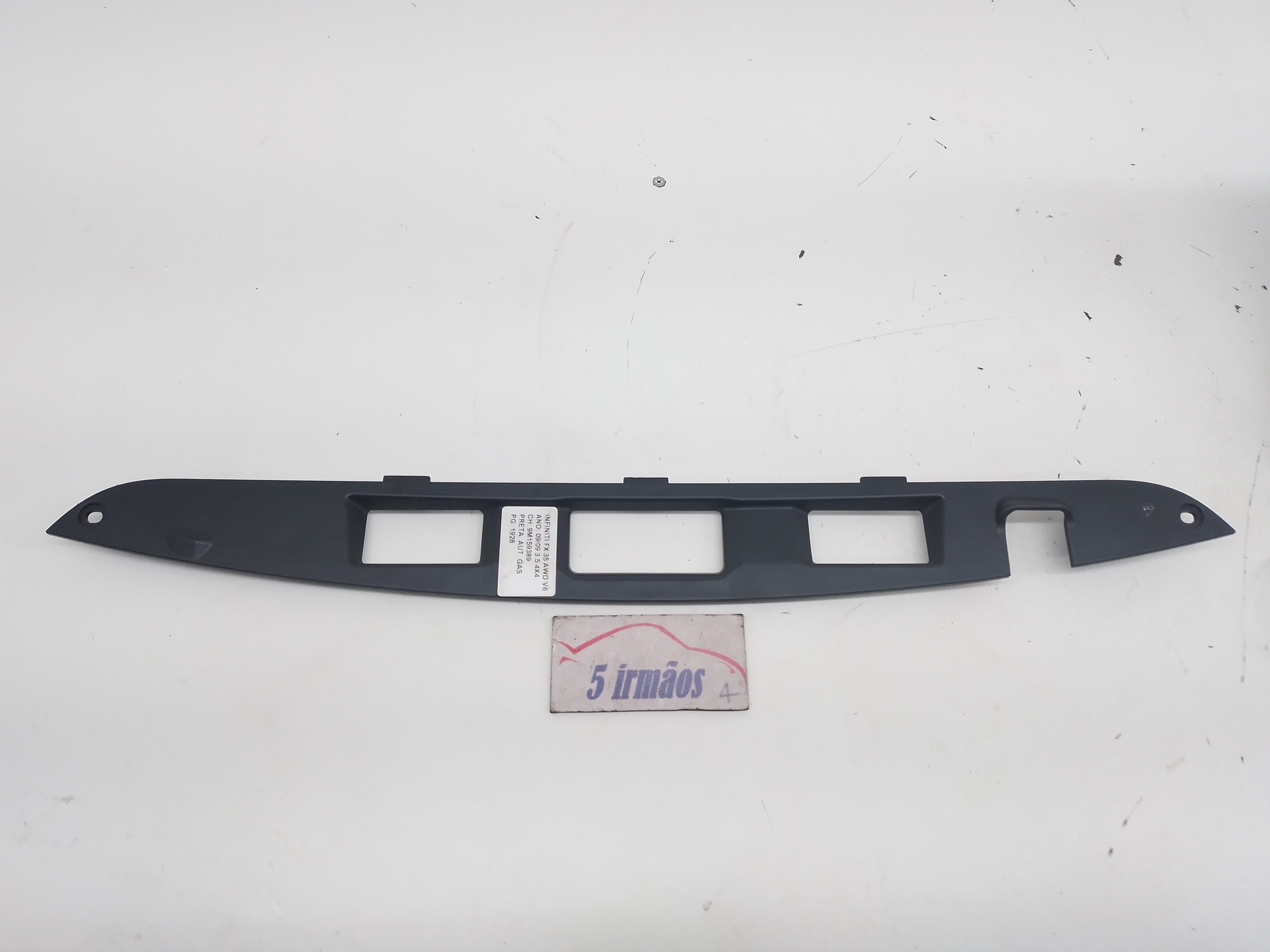 Acabamento Tampa Traseira Infiniti Fx35 3.5 V6 2009