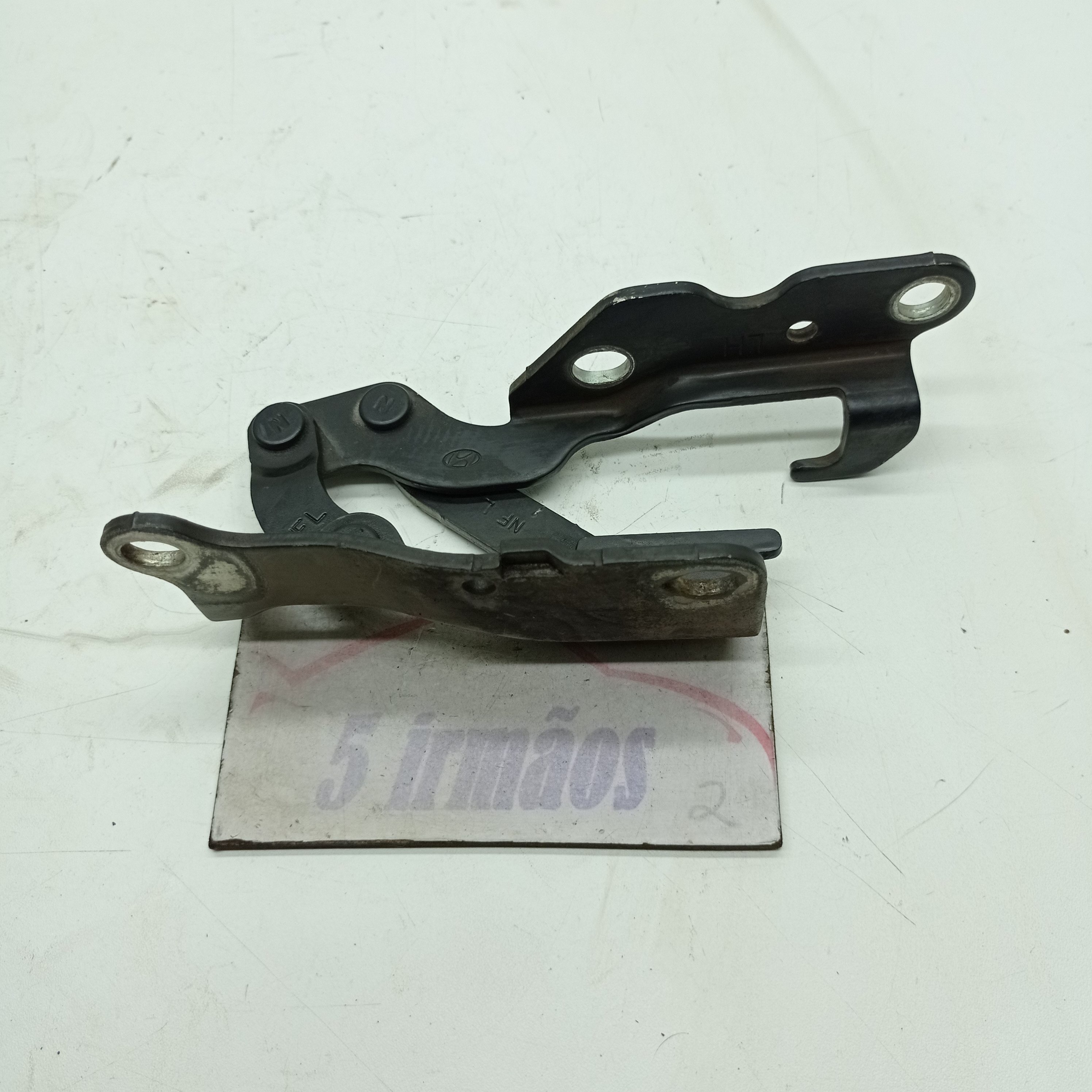 Dobradiça Esquerda Capô Hyundai Azera 3.3 V6 2008 / 2009