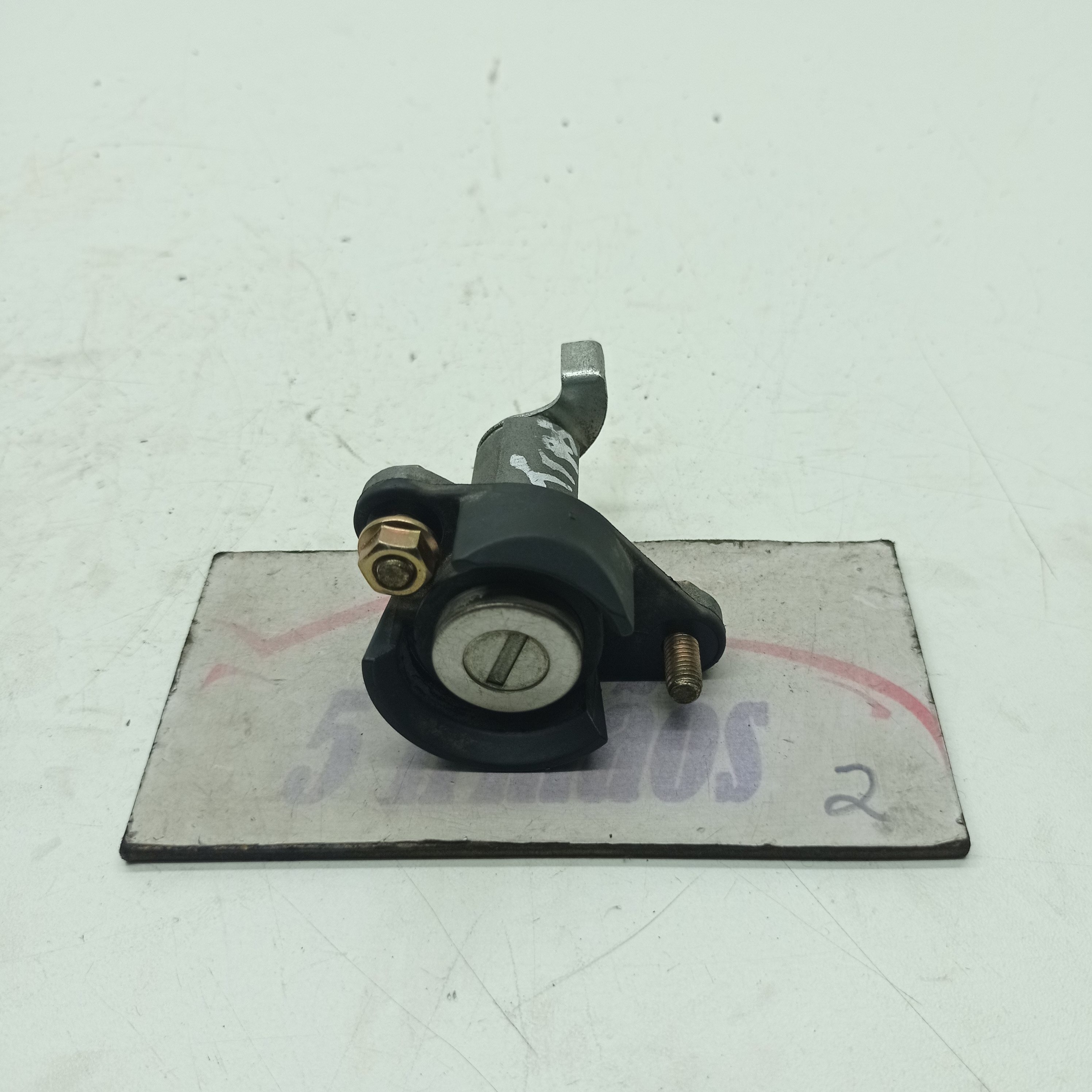 Cilindro Chave Tampa Traseira Chery New Qq 1.0 2017 / 2018