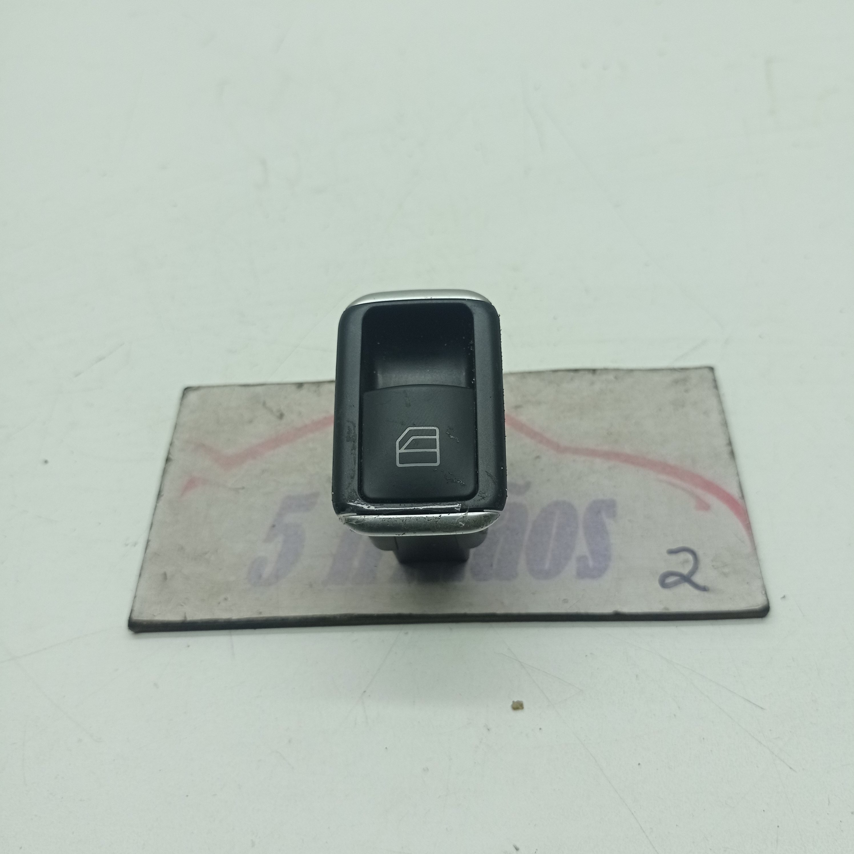 Comando Vidro Dianteiro Direito Cla 45 Amg 2.0 2015