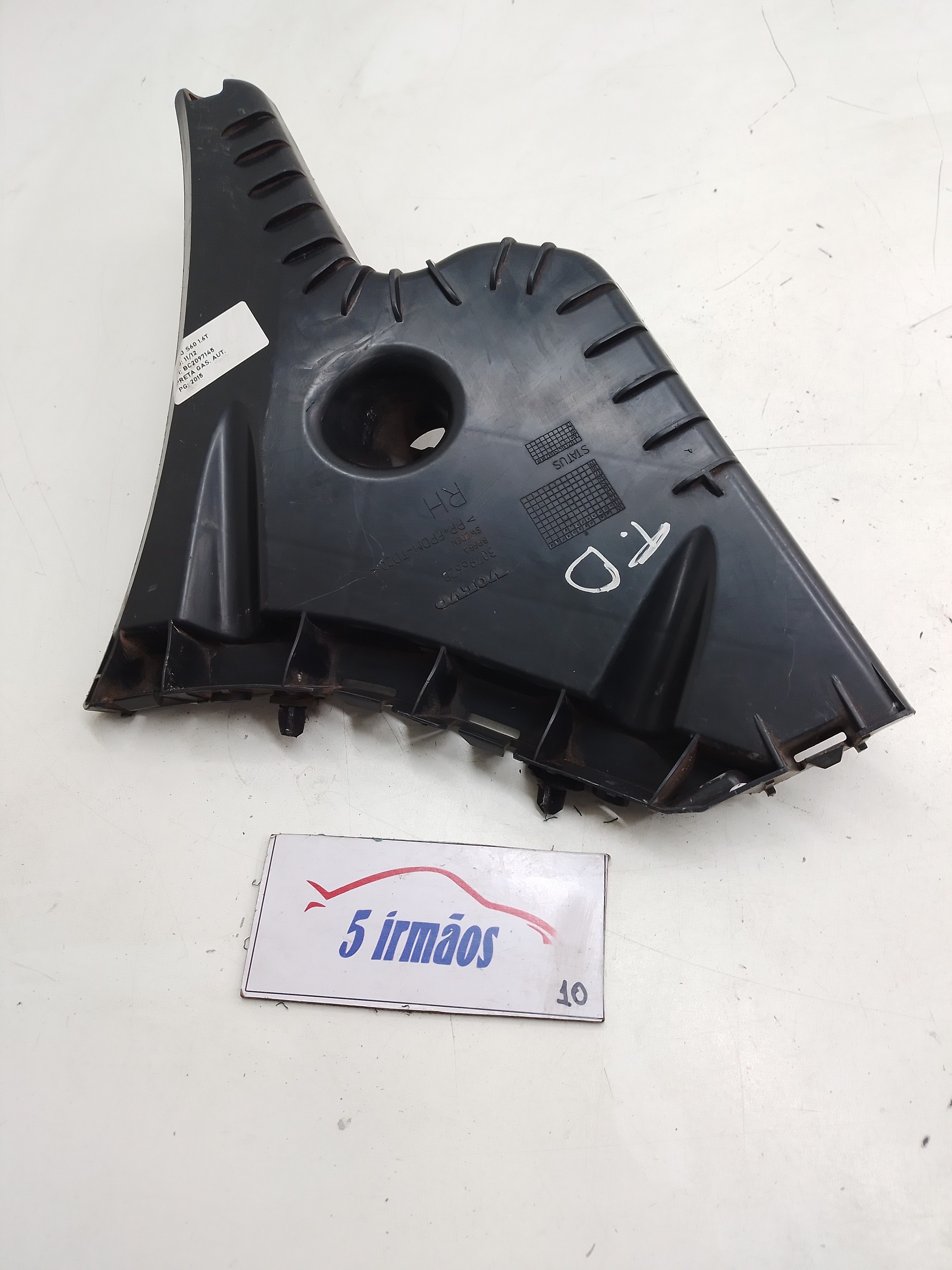 Guia Direita Parachoque Traseiro Volvo S60 1.6 2011