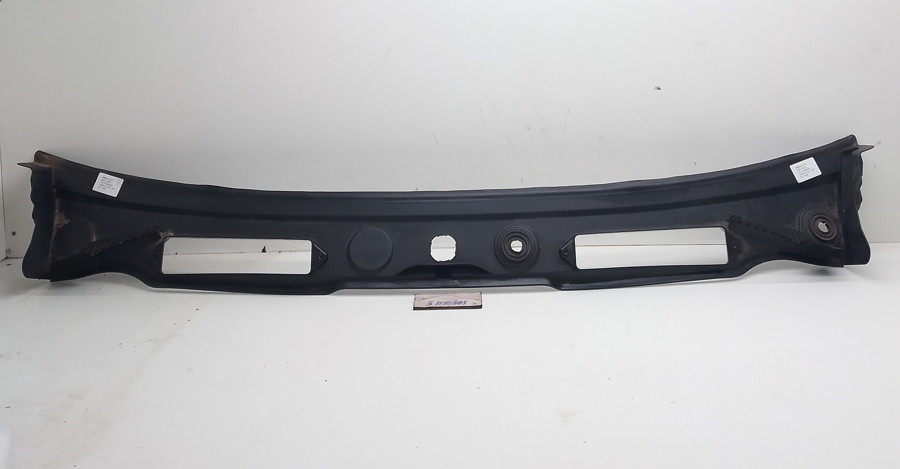 Acabamento Churrasqueira Bmw X1 2.0 2015 N15677210 Preto Plástico