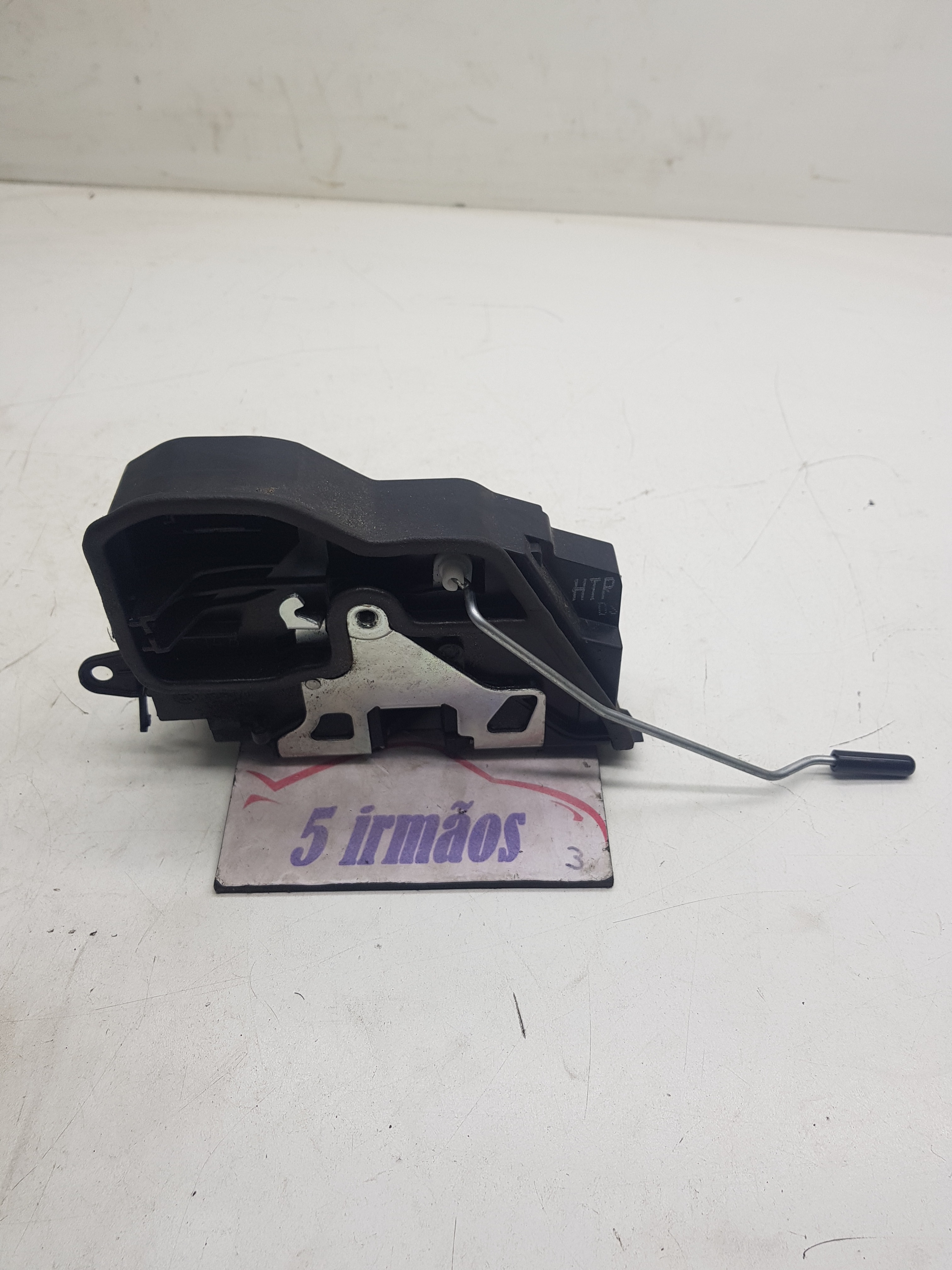 Fechadura Porta Traseira Direita Bmw X1 3.0 2010 / 2011