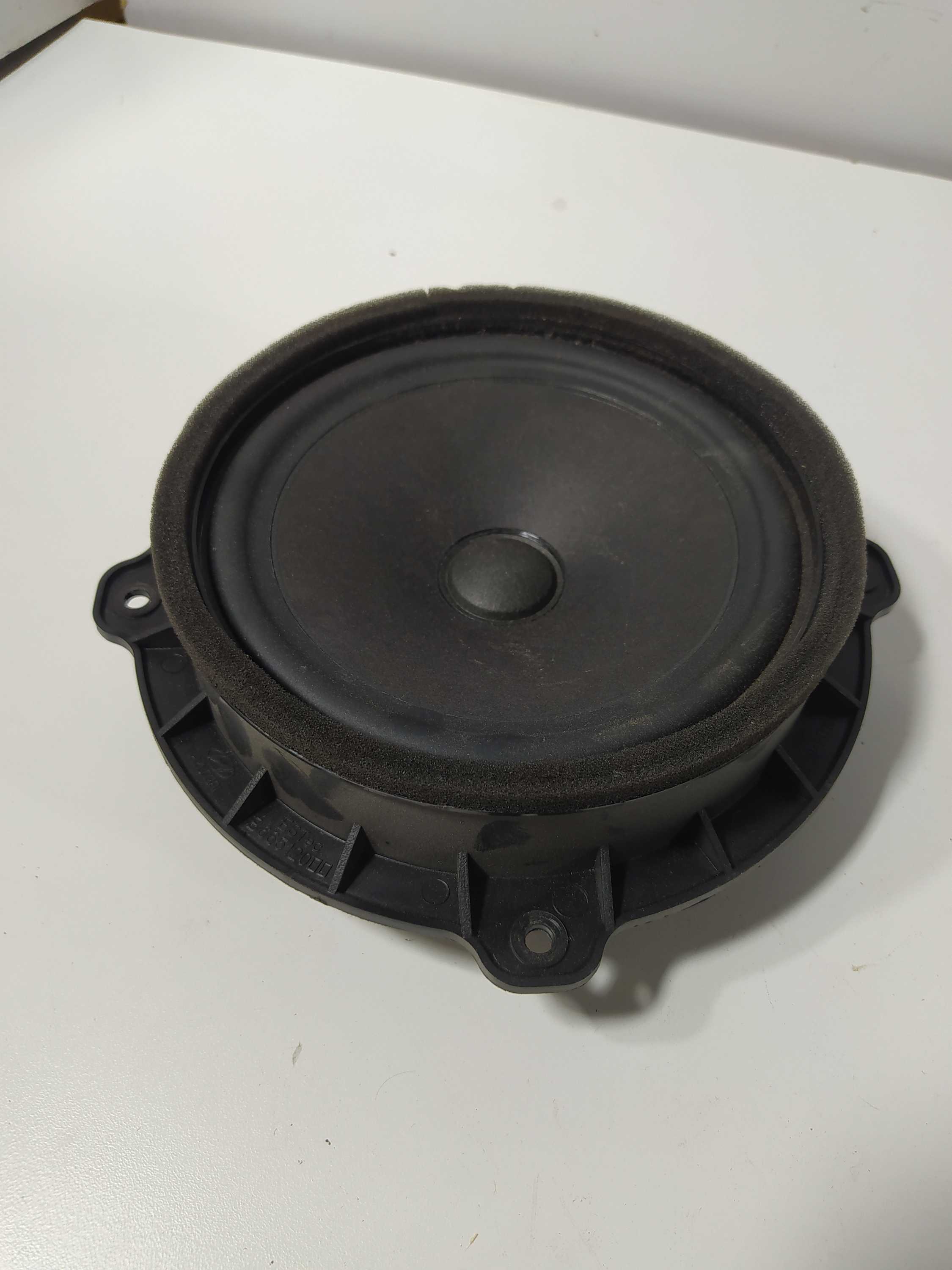 Alto Falante Da Porta Hyundai Ix35 2012 A 2015 Original 2