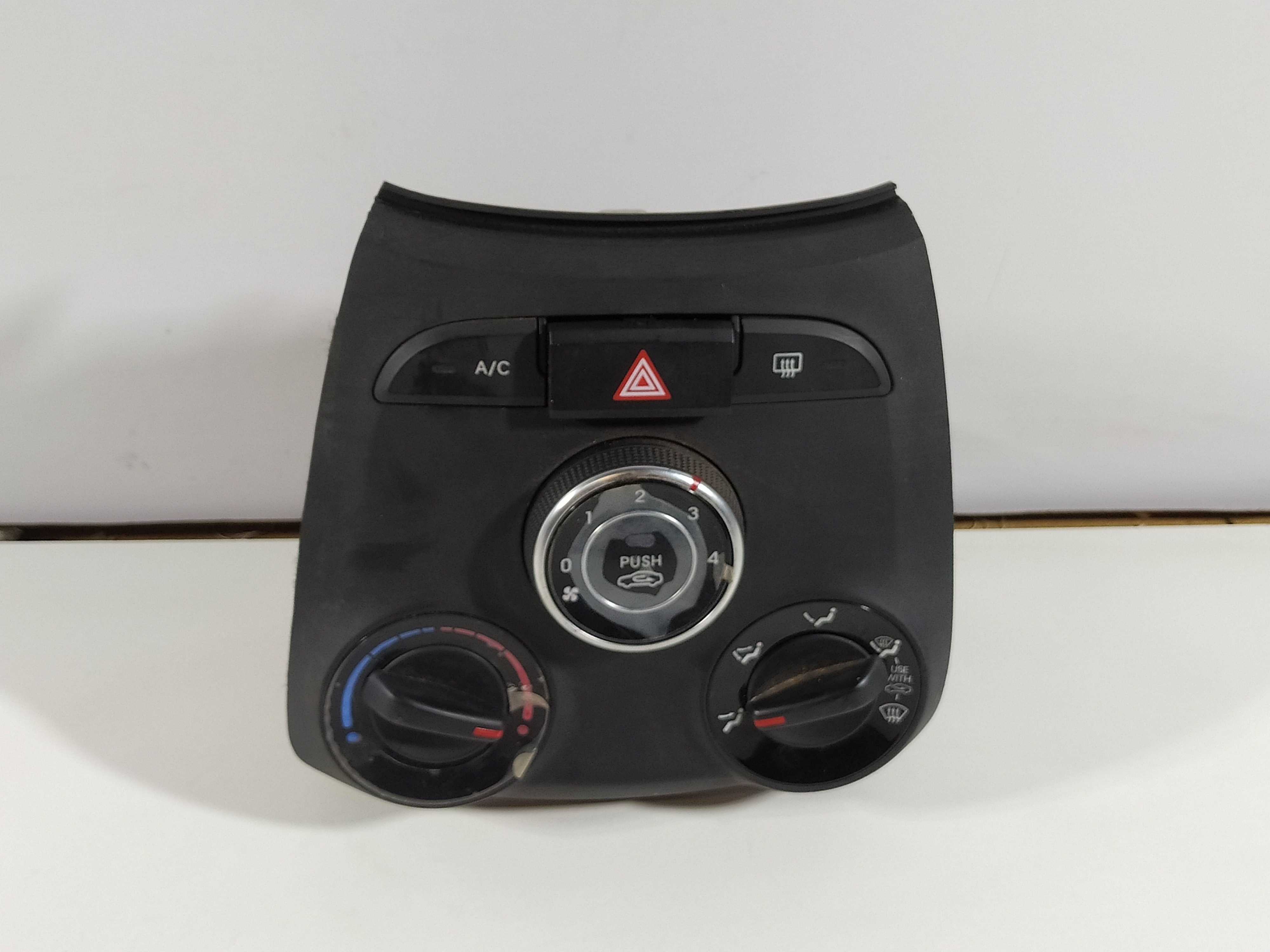 Painel Comando Ar Condicionado Hyundai Hb20 2012 2019 2020