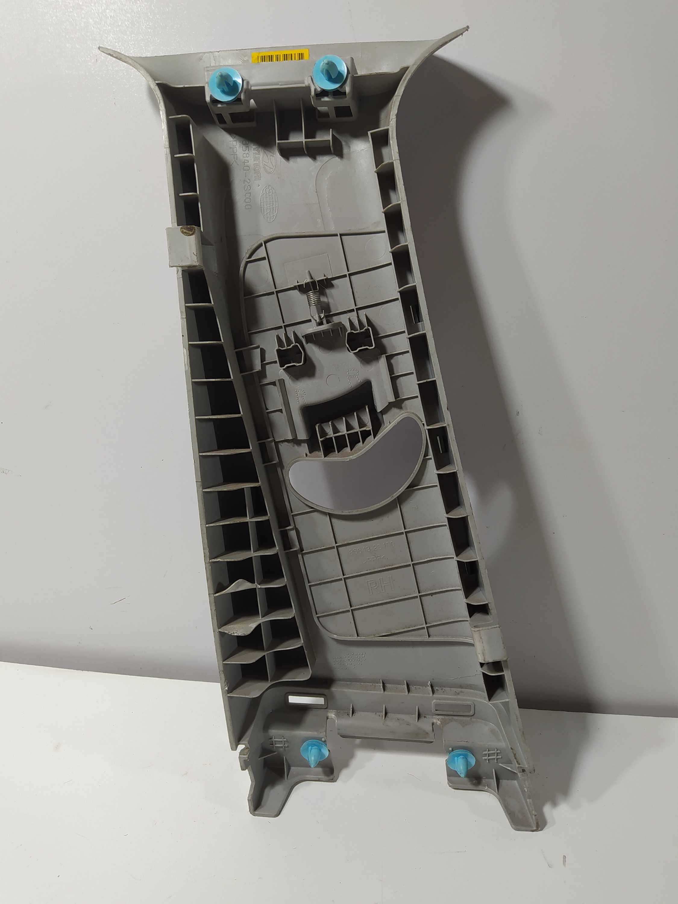 Acabamento Coluna Central Direito Hyundai  Ix35 2012 A 2015 2