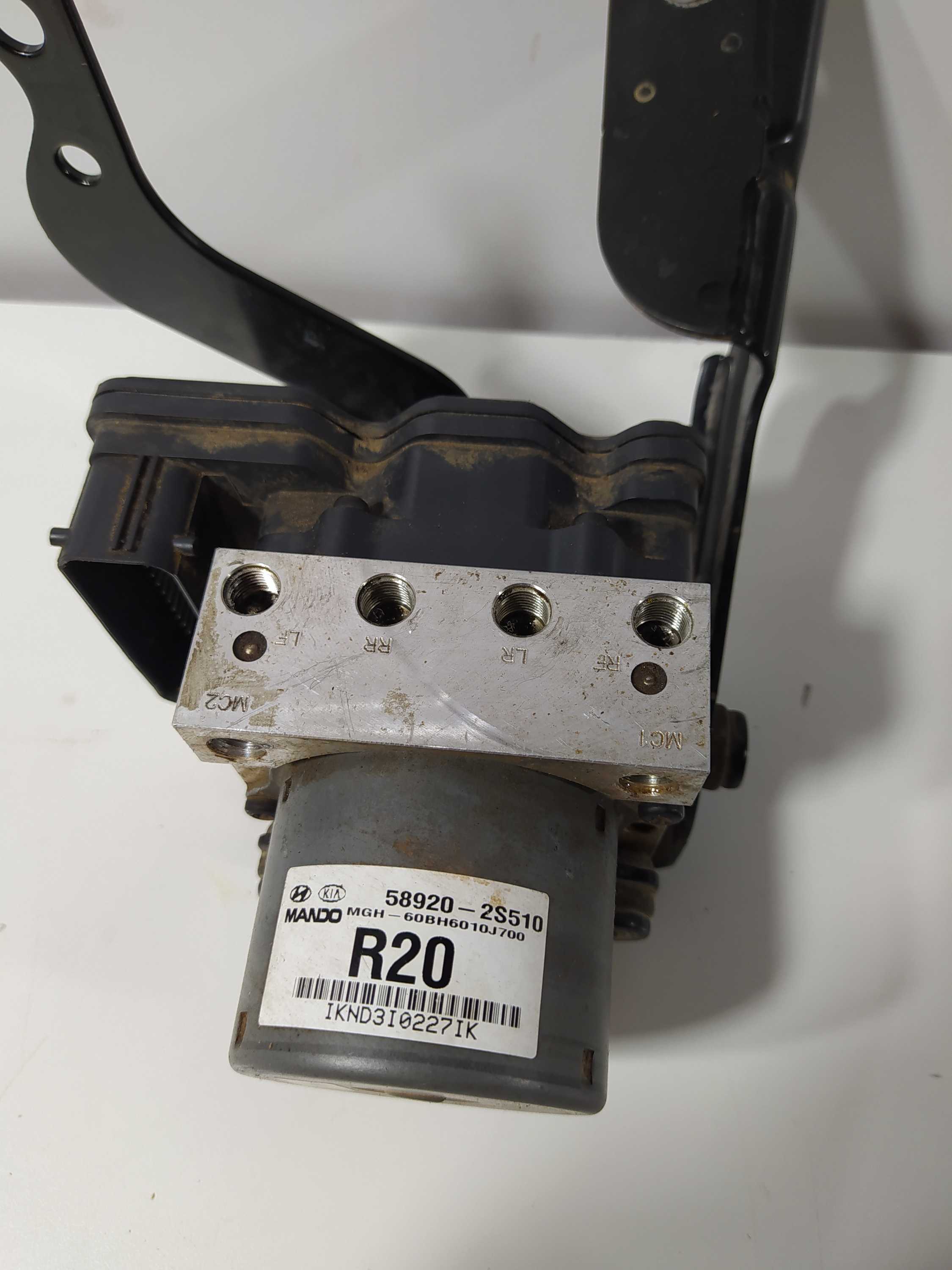 Bomba Modulo Do Abs Hyundai Ix35 2.0 2014 A 2017 Original 1