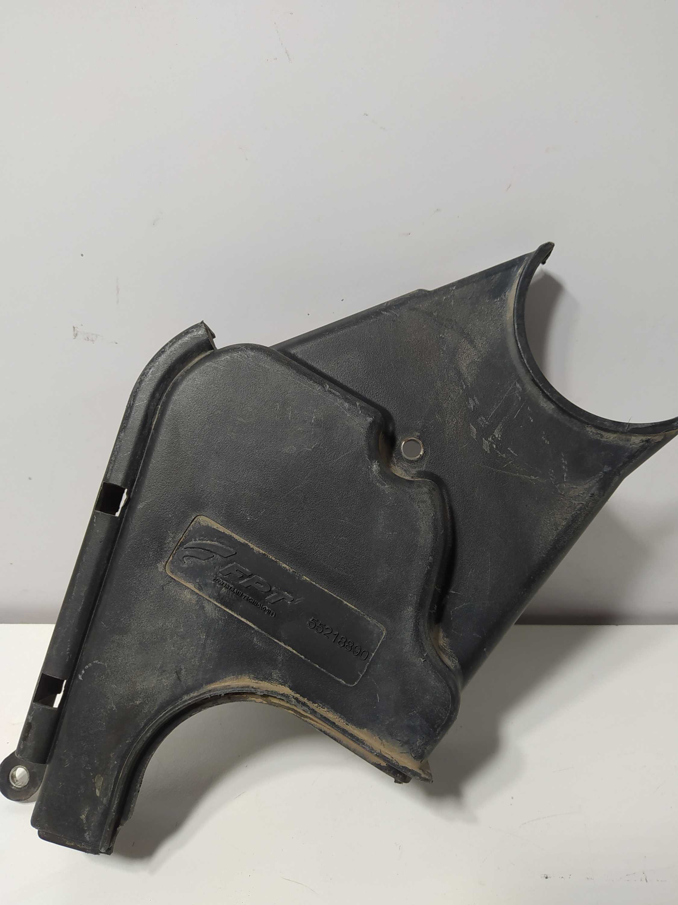 Capa Correia Dentada Inferior Fiat Palio Uno Siena 2011 2018