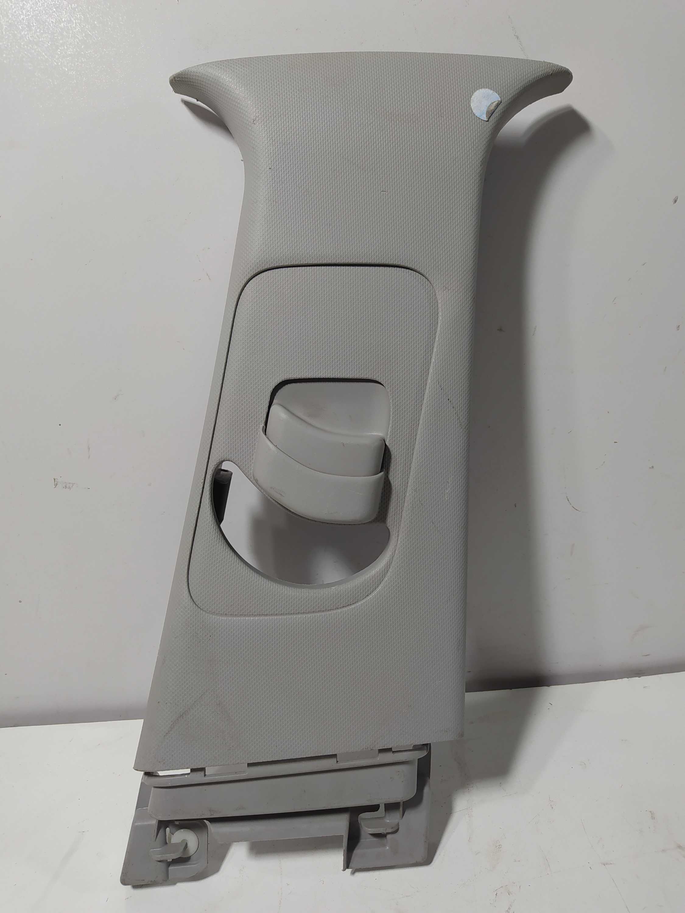 Acabamento Lateral Do Hyundai Hb20x Direito Original 1