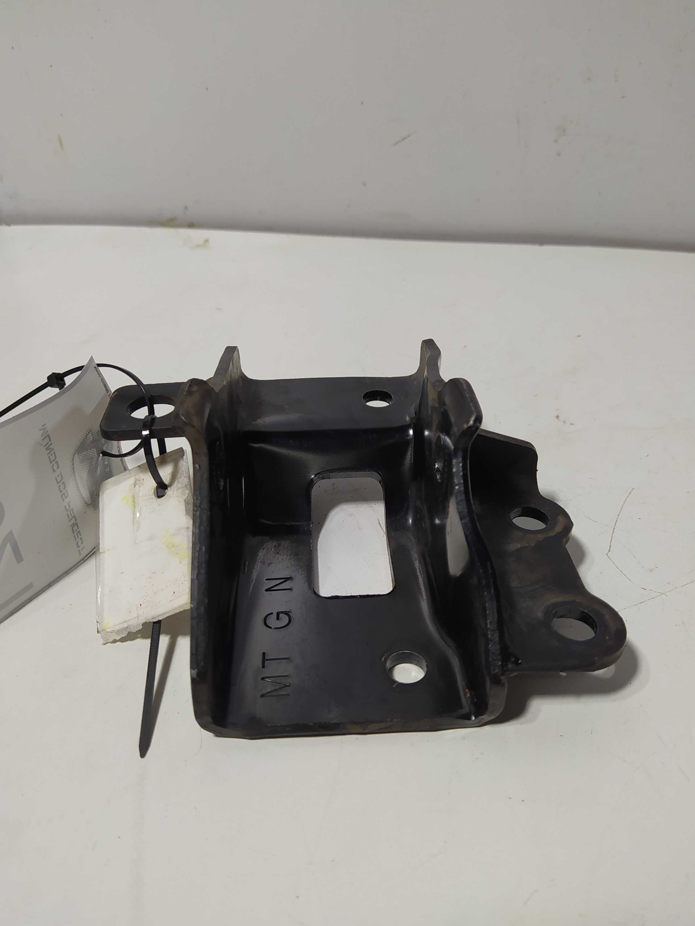 Suporte De Caixa Hb20 1.6 Original 3226658