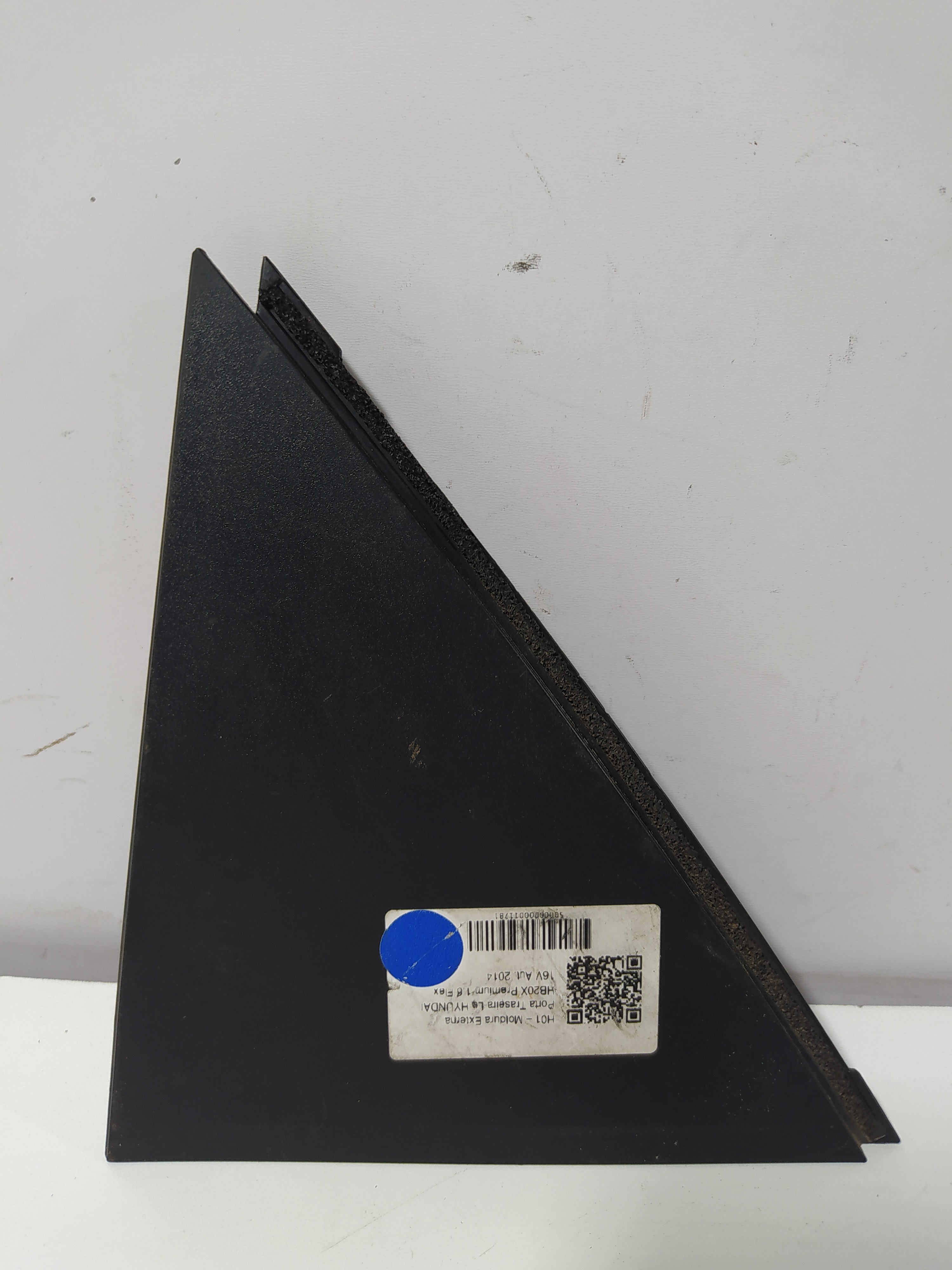 Acabamento Da Porta Traseira Esquerda Hyundai Hb20 1