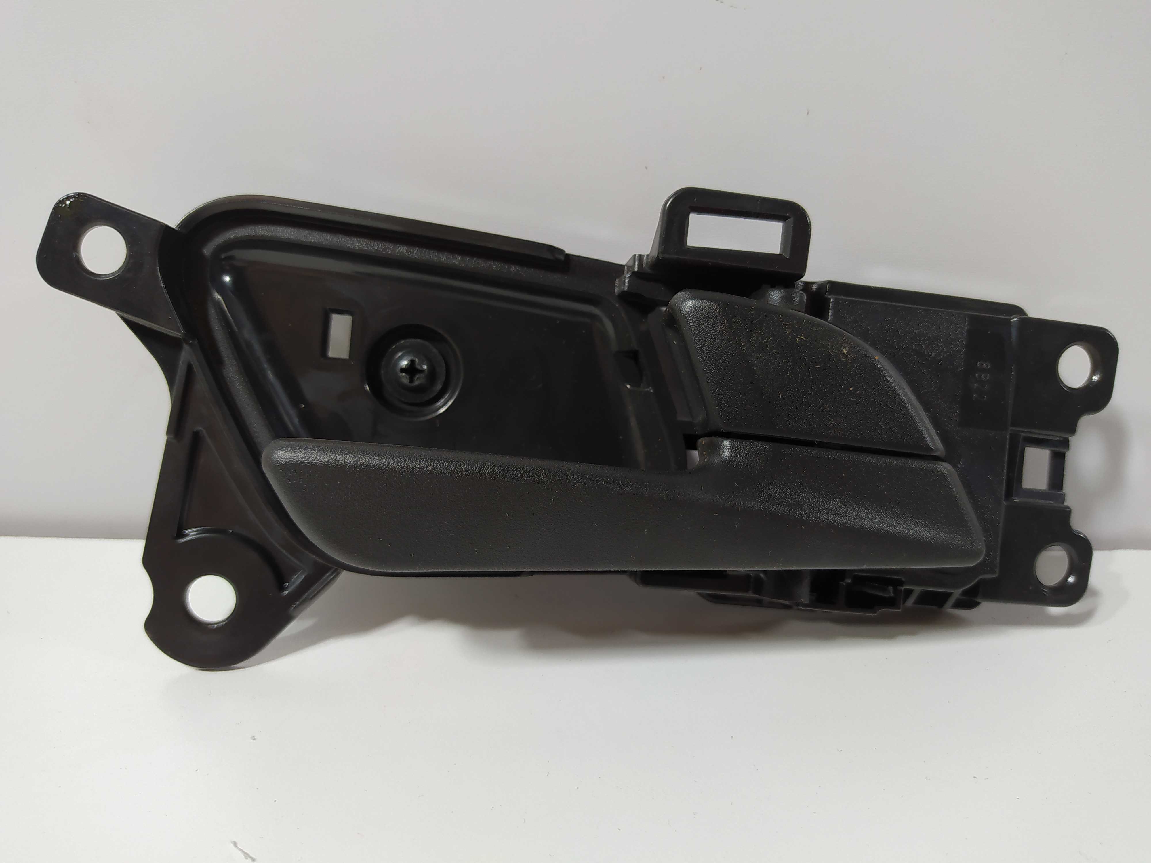 Maçaneta Interna Dianteira Direita Hyundai Creta 2016 2017 1