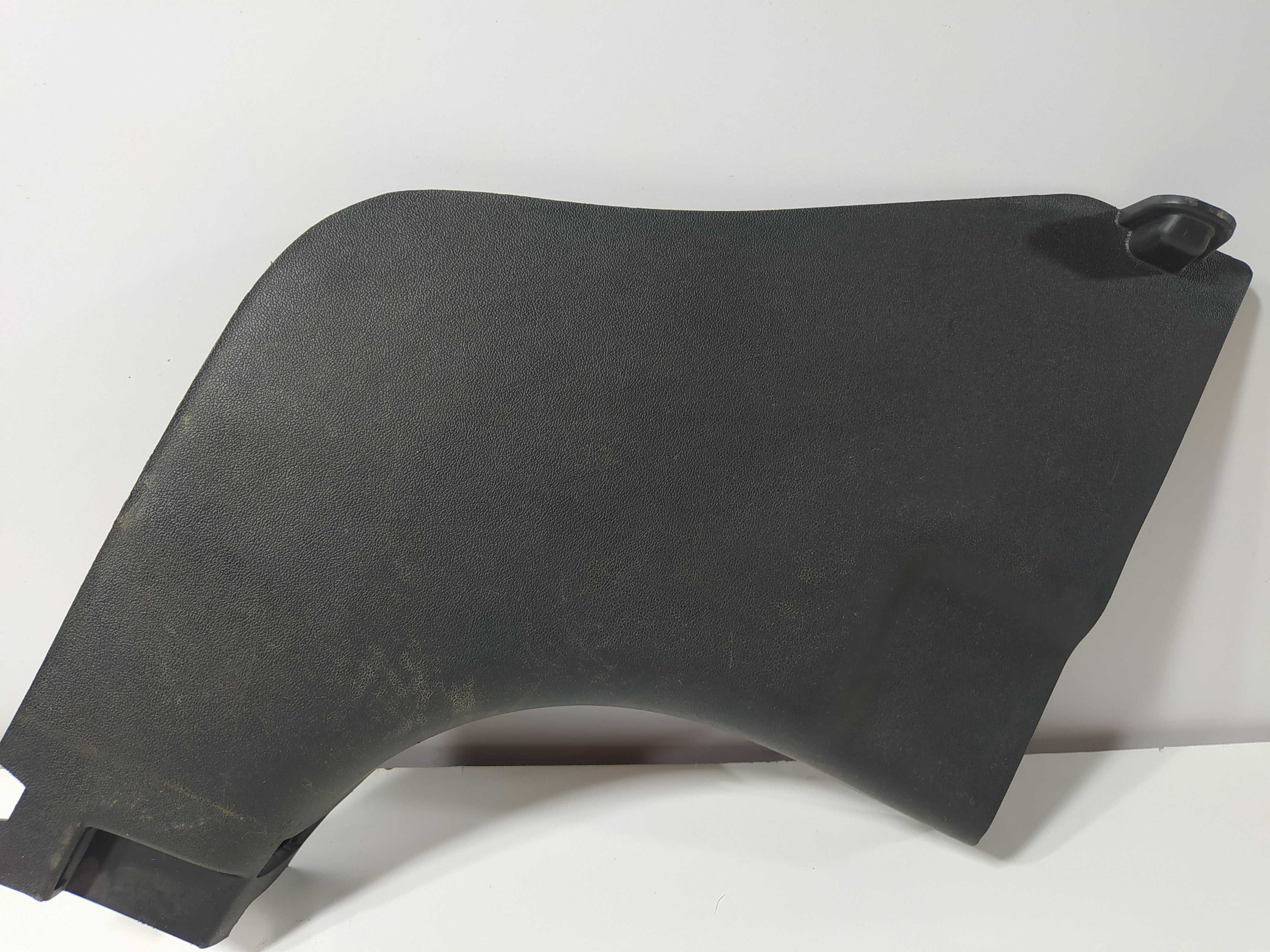 Acabamento Coluna Inferior Direita Ix35 2008 A 2016 Original 2