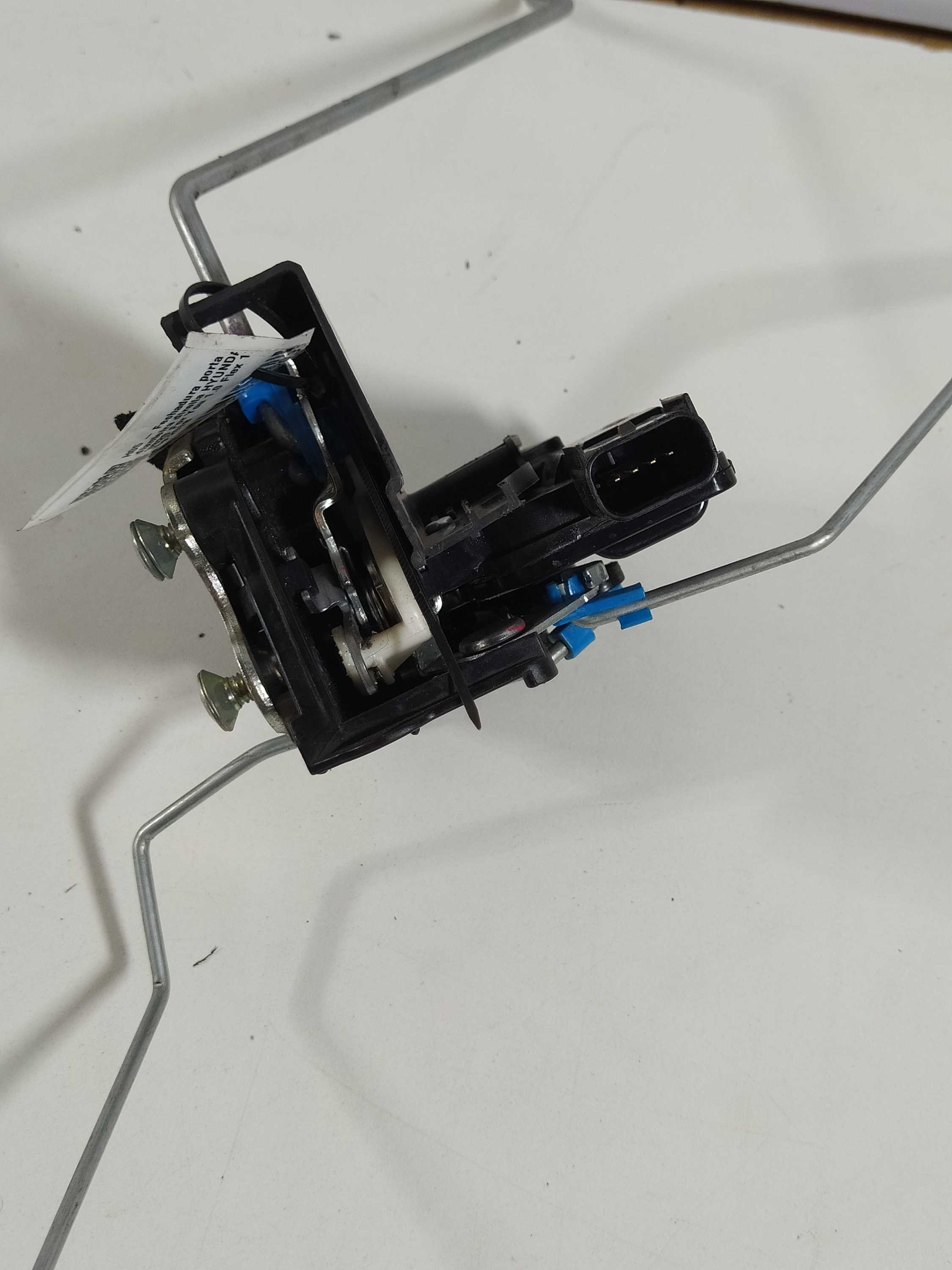 Fechadura Dianteira Direita Elétrica Hyundai Hb20 813201m050 3