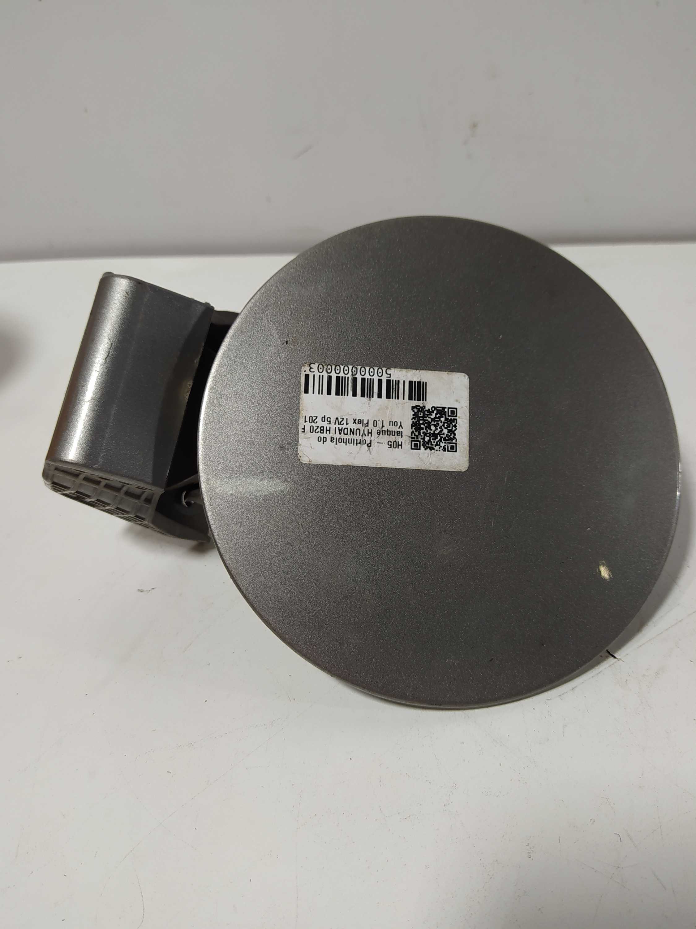Portinhola Do Tanque Do Combustível Original Hyundai Hb20 Prata 2015