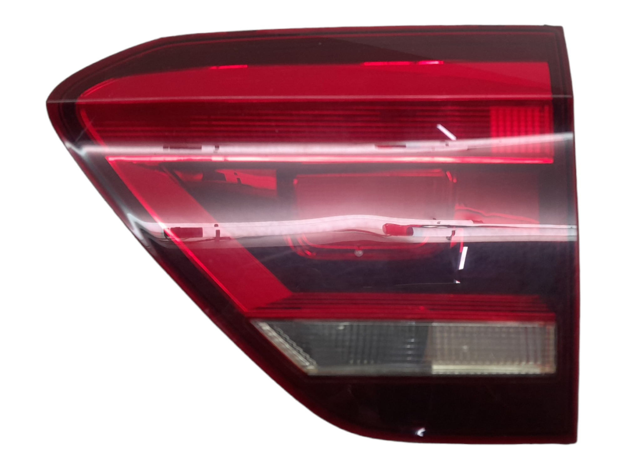 Lanterna Direita Tampa Traseira Volkswagen Fox Msi 2016  Direito Vermelho 1