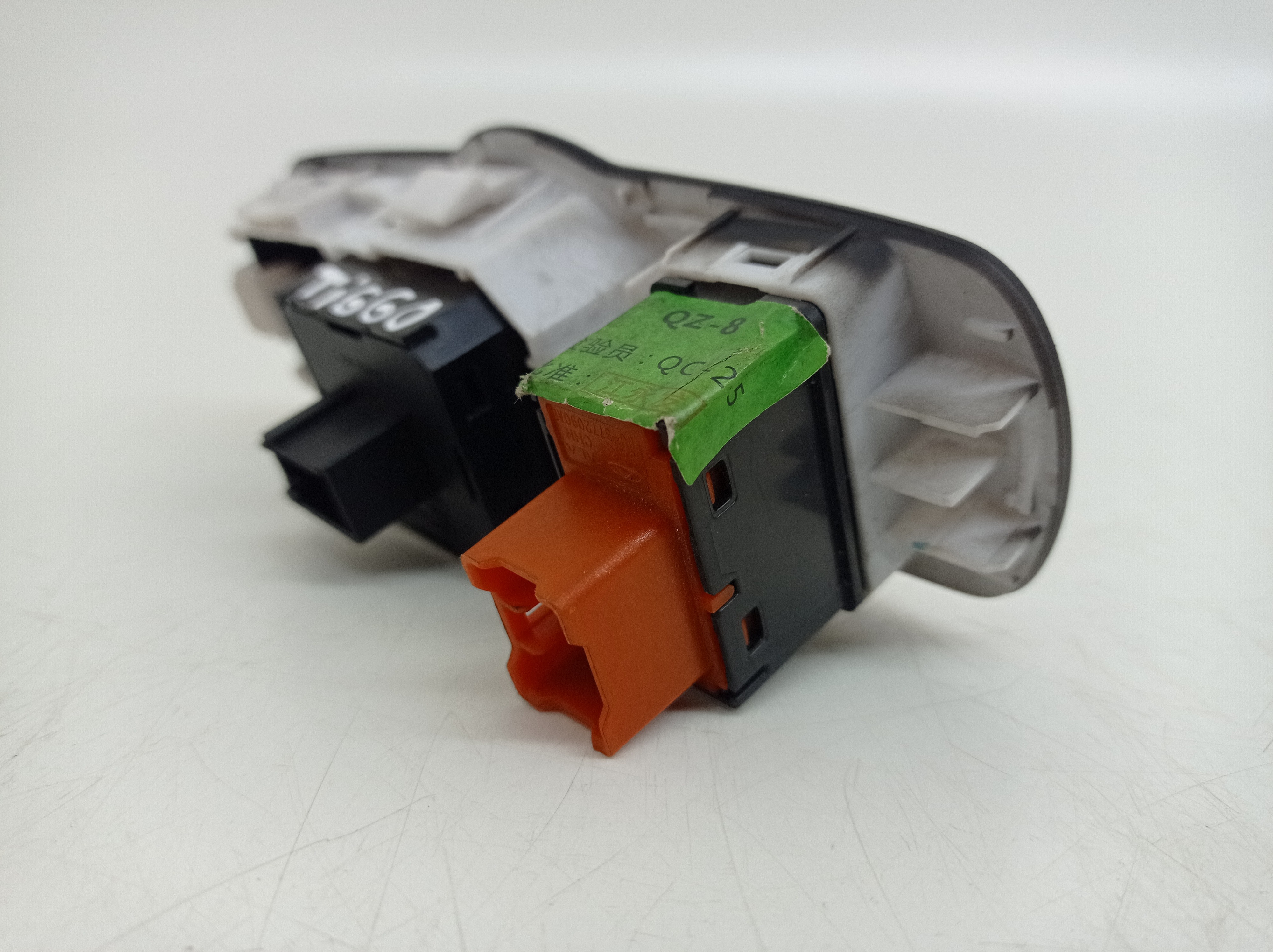 Botao Controle Do Retrovisor Chery Tiggo 2 2019 5