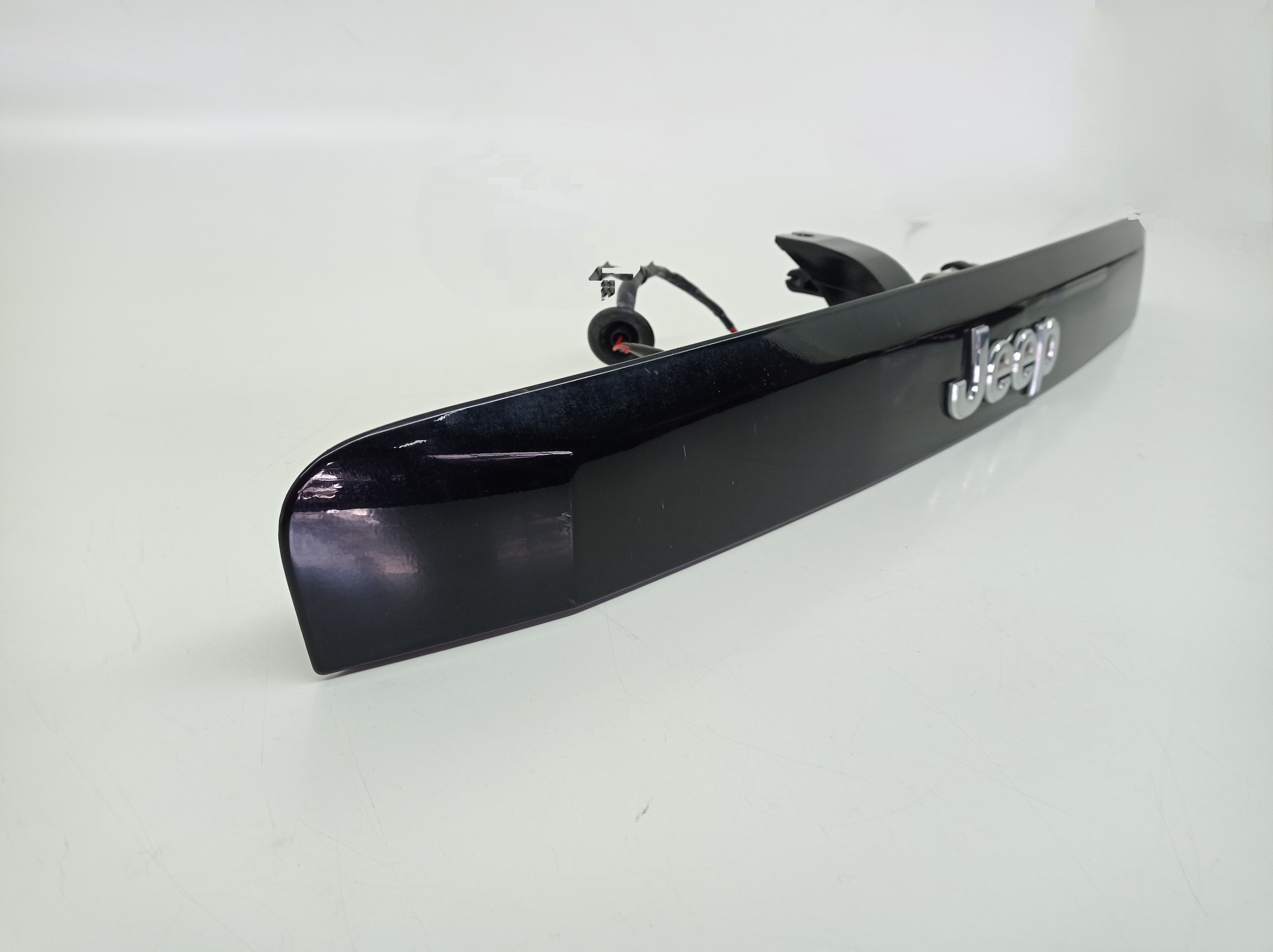 Aplique Tampa Traseira Jeep Compass Sport 2012 3