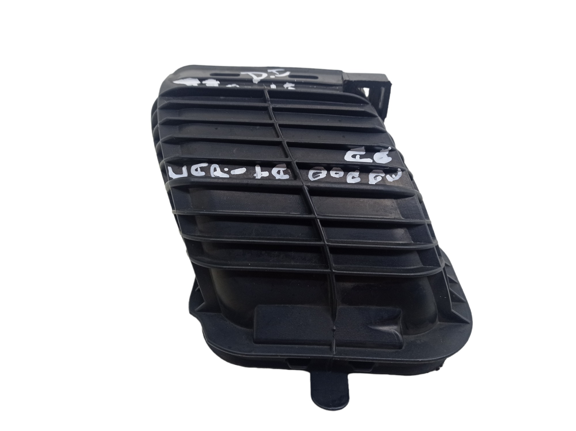 Captador De Ar Dianteiro Direito Bmw 320i 2.0 2015 3