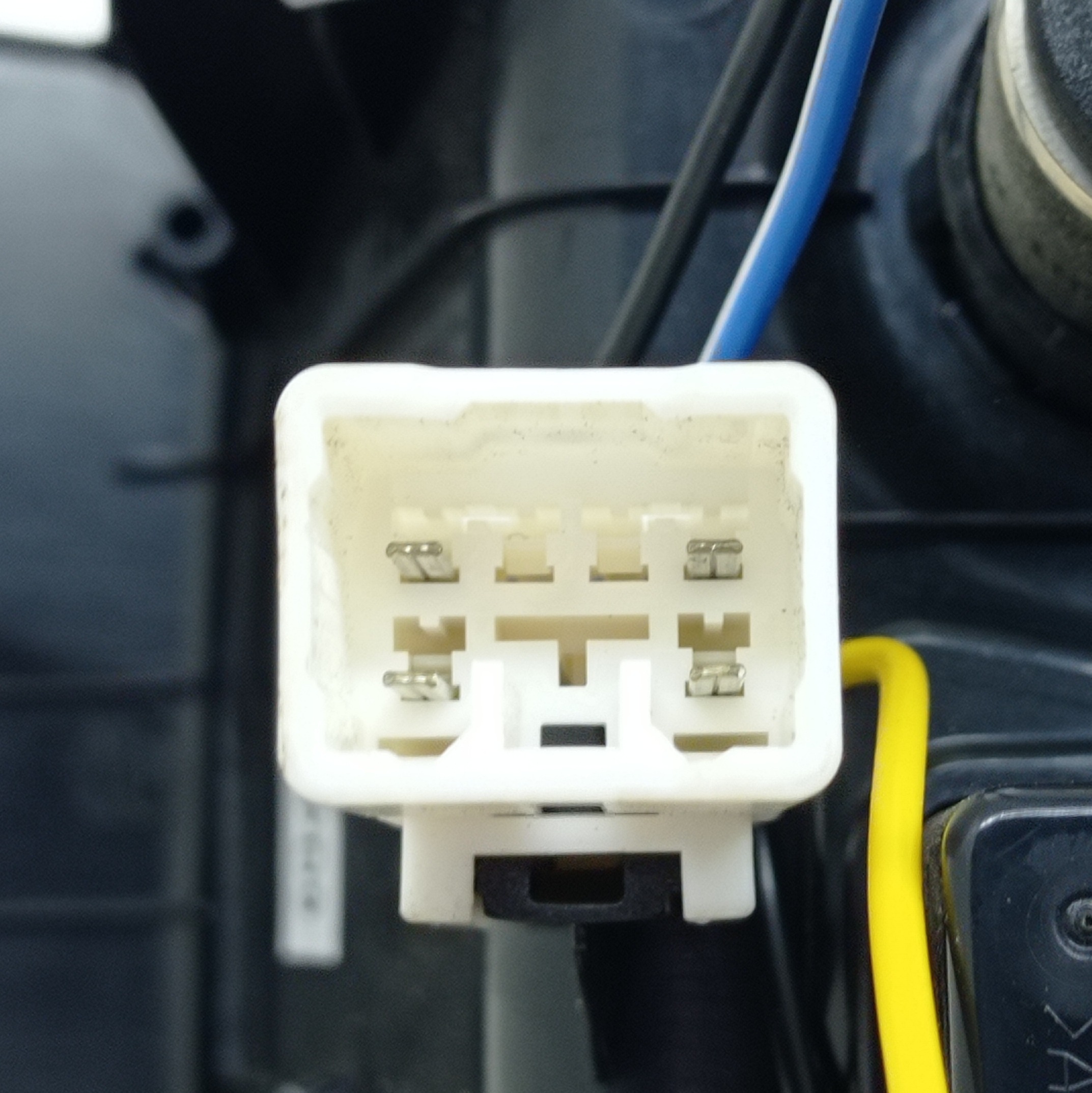 Moldura Acendedor Com Usb Hyundai Ix35 2022 – Preto Preto 6