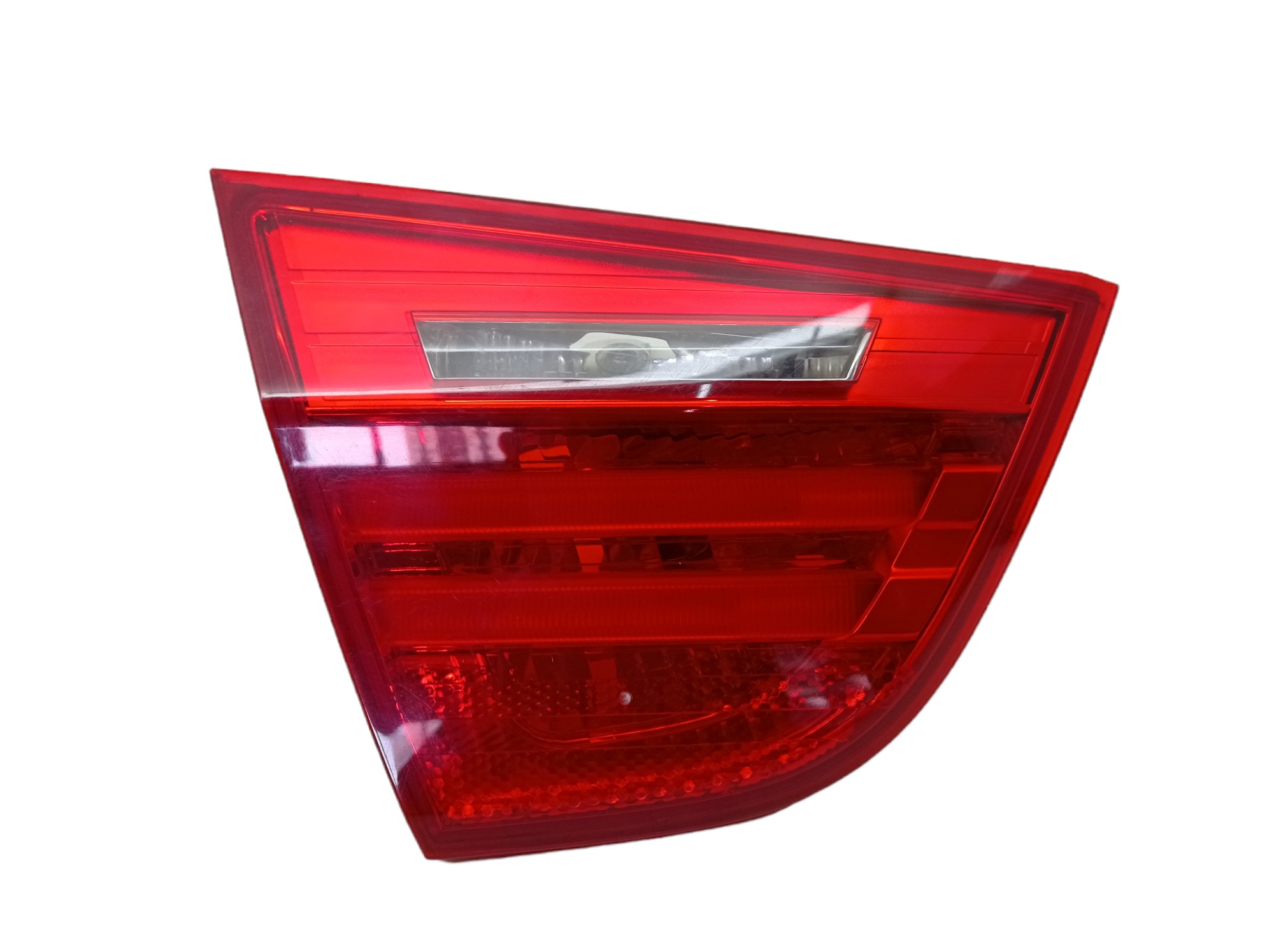 Lanterna Tampa Traseira Esquerda Bmw 318i 2012 1