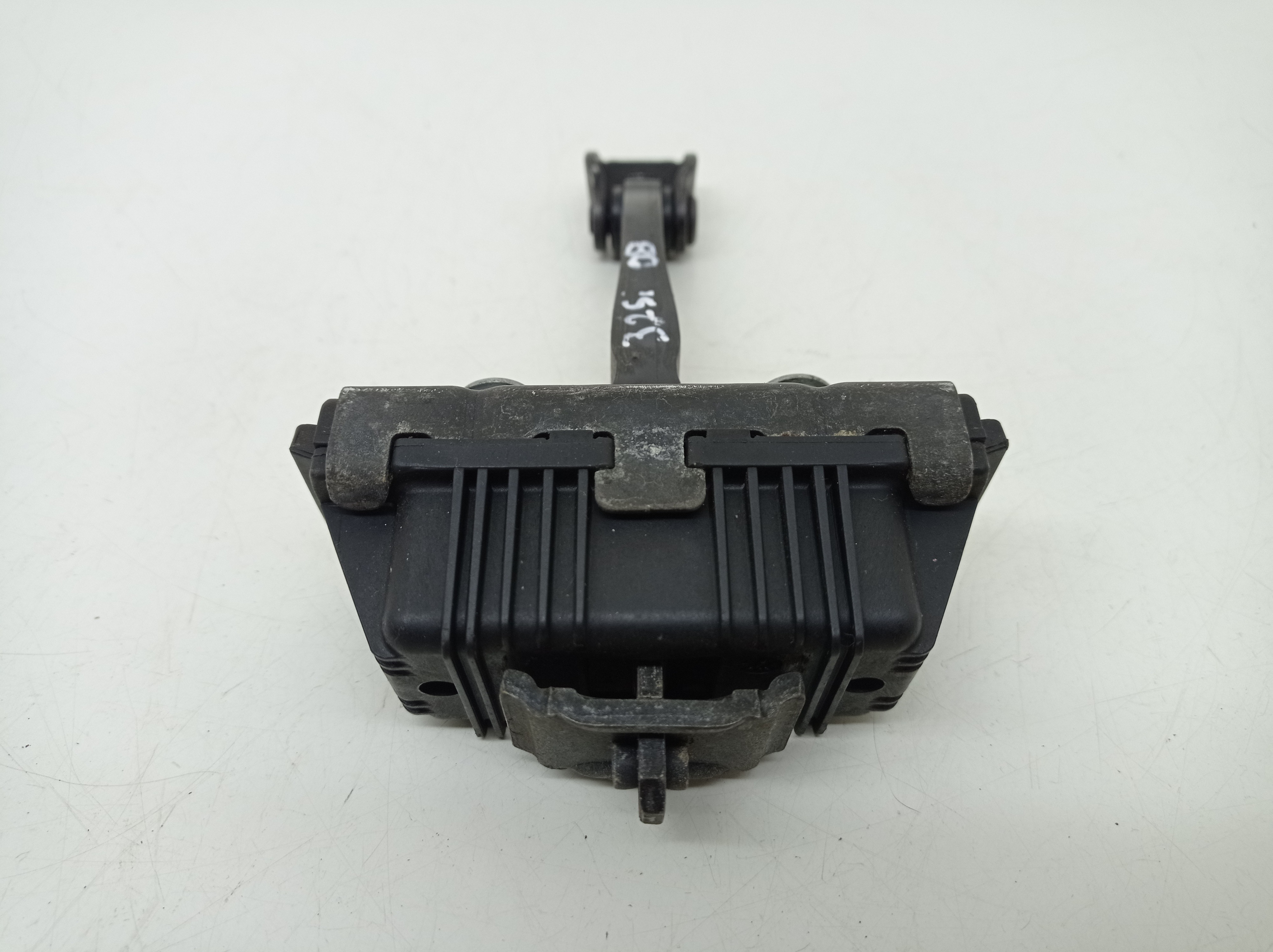Limitador Porta Dianteiro Esquerdo Bmw 325i 2008 4