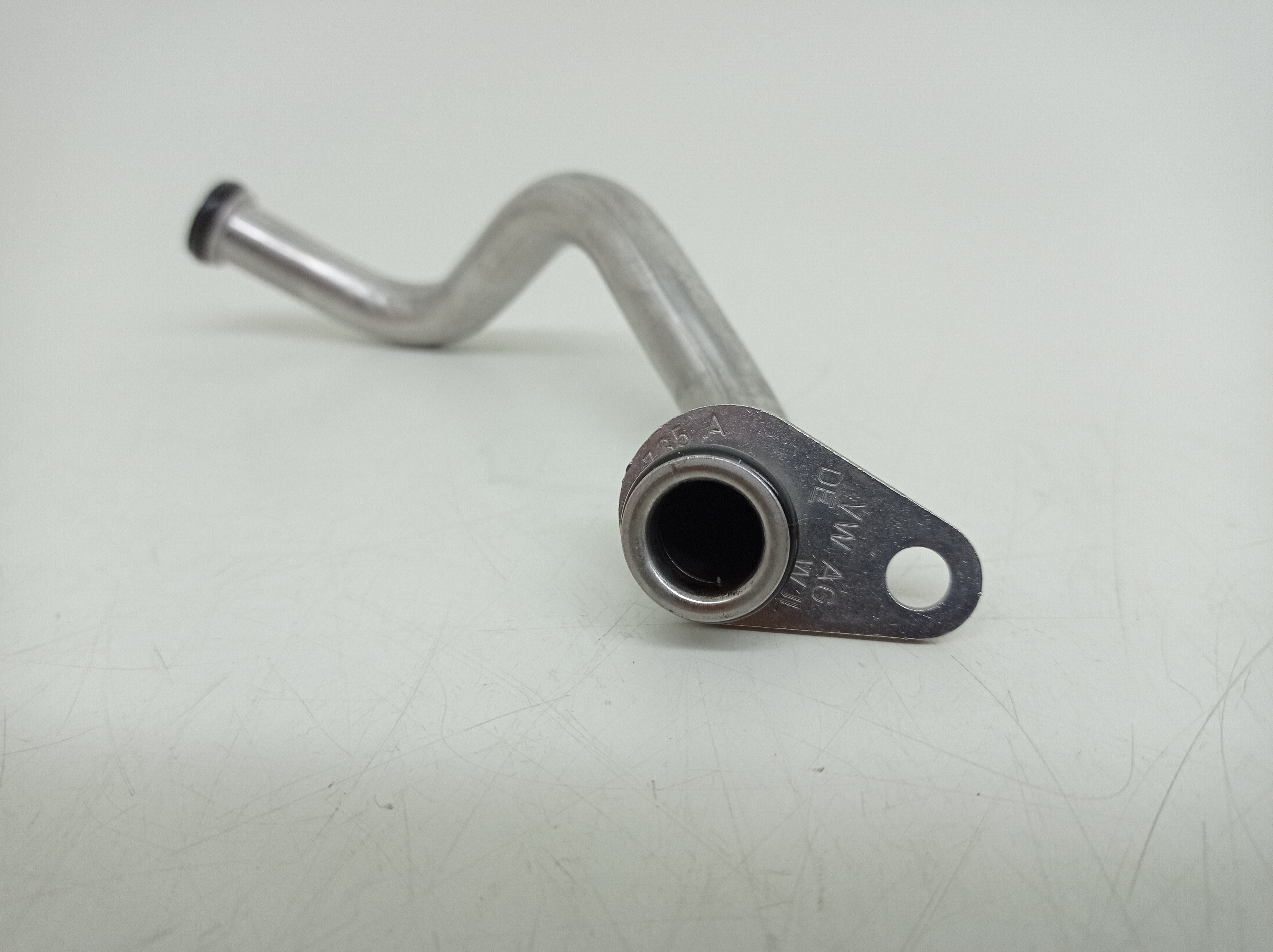 Cano Turbina Volkswagen Up Move Tsi 1.0 12v 2017  – Prateado 2