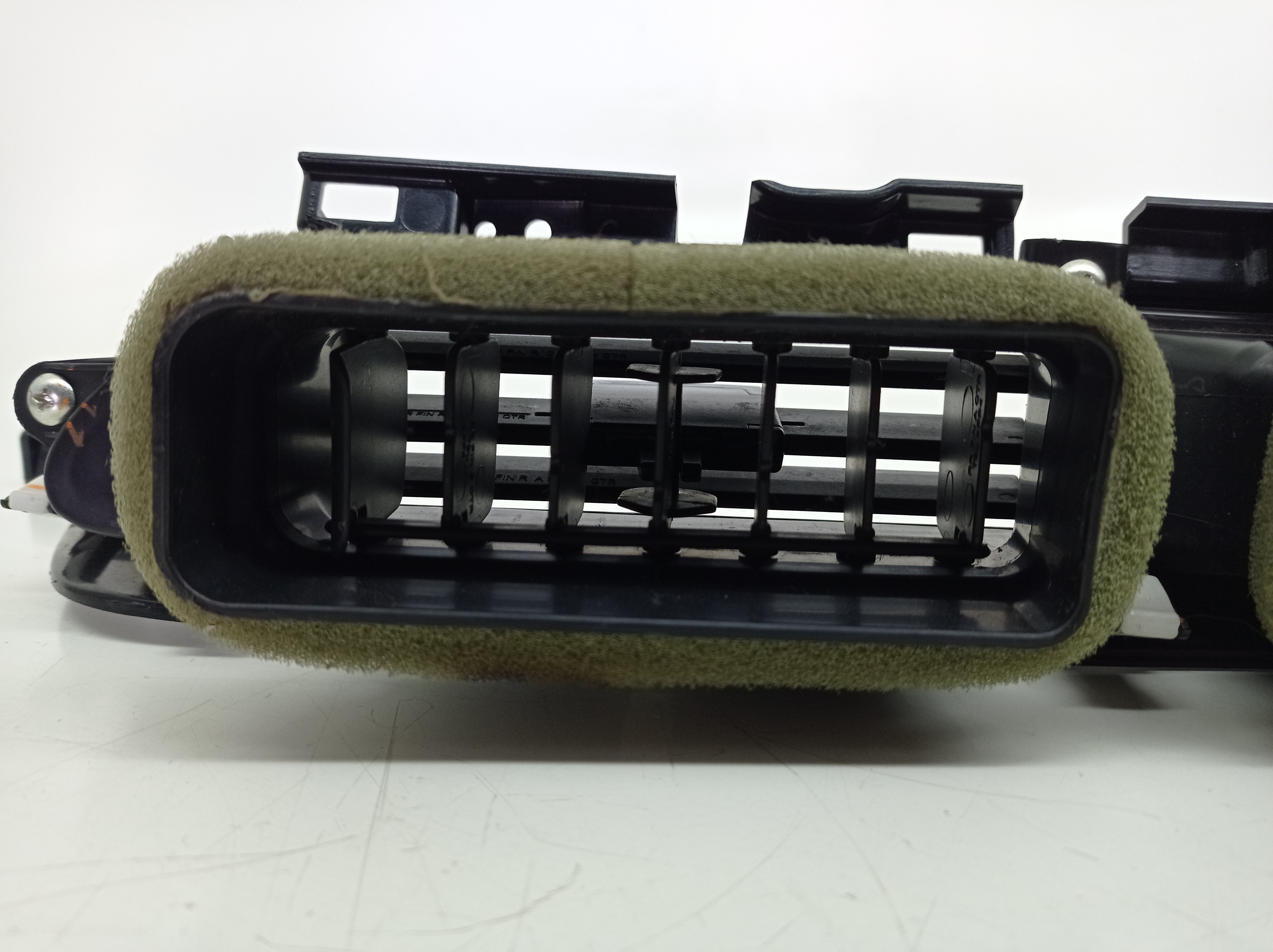 Moldura Com Difusor Lado Direito Honda City 2020 6