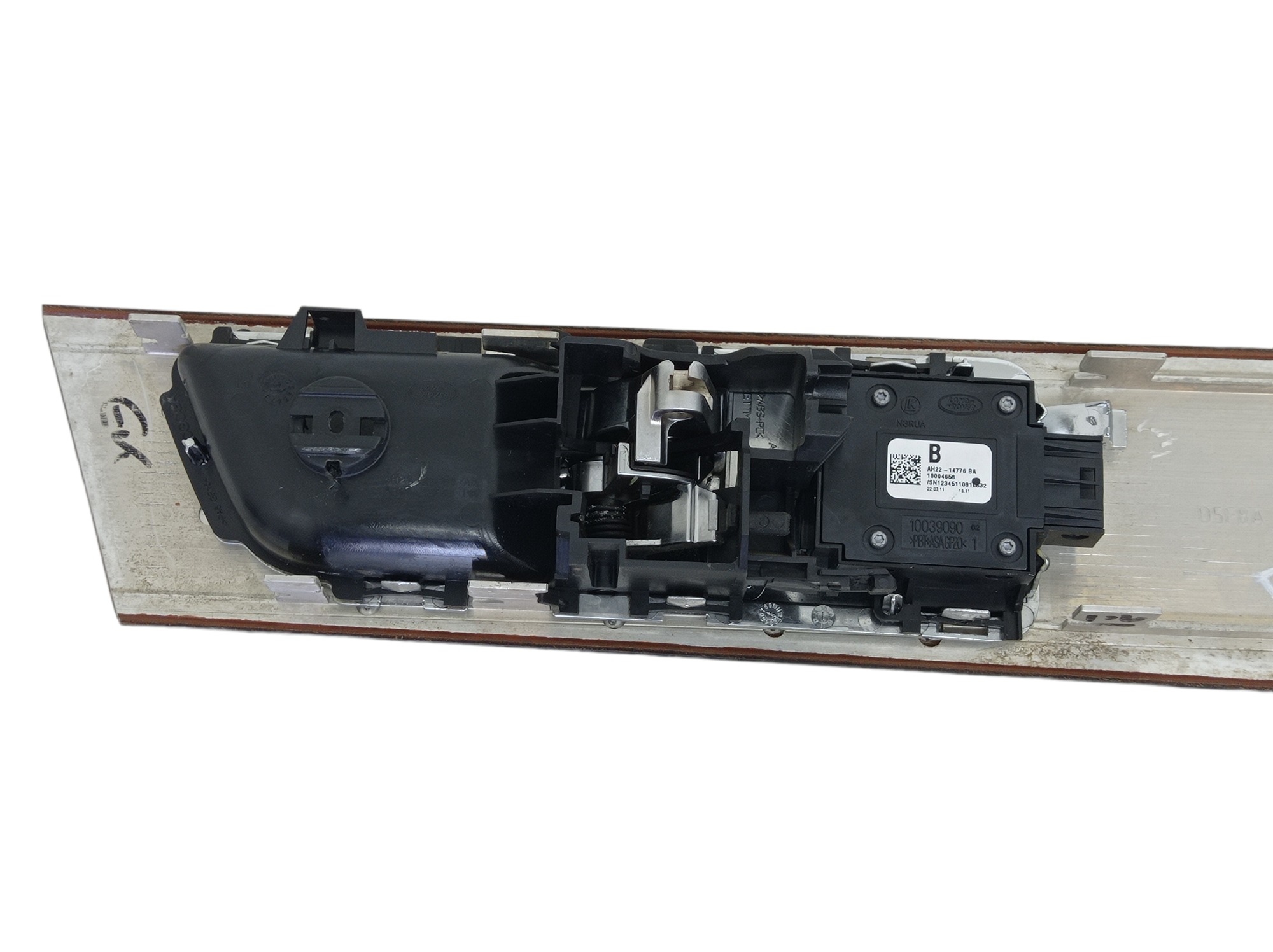 Maçaneta Int Dianteira Esquerda Land Rover Discovery 4 2011 Prata Dianteira 6