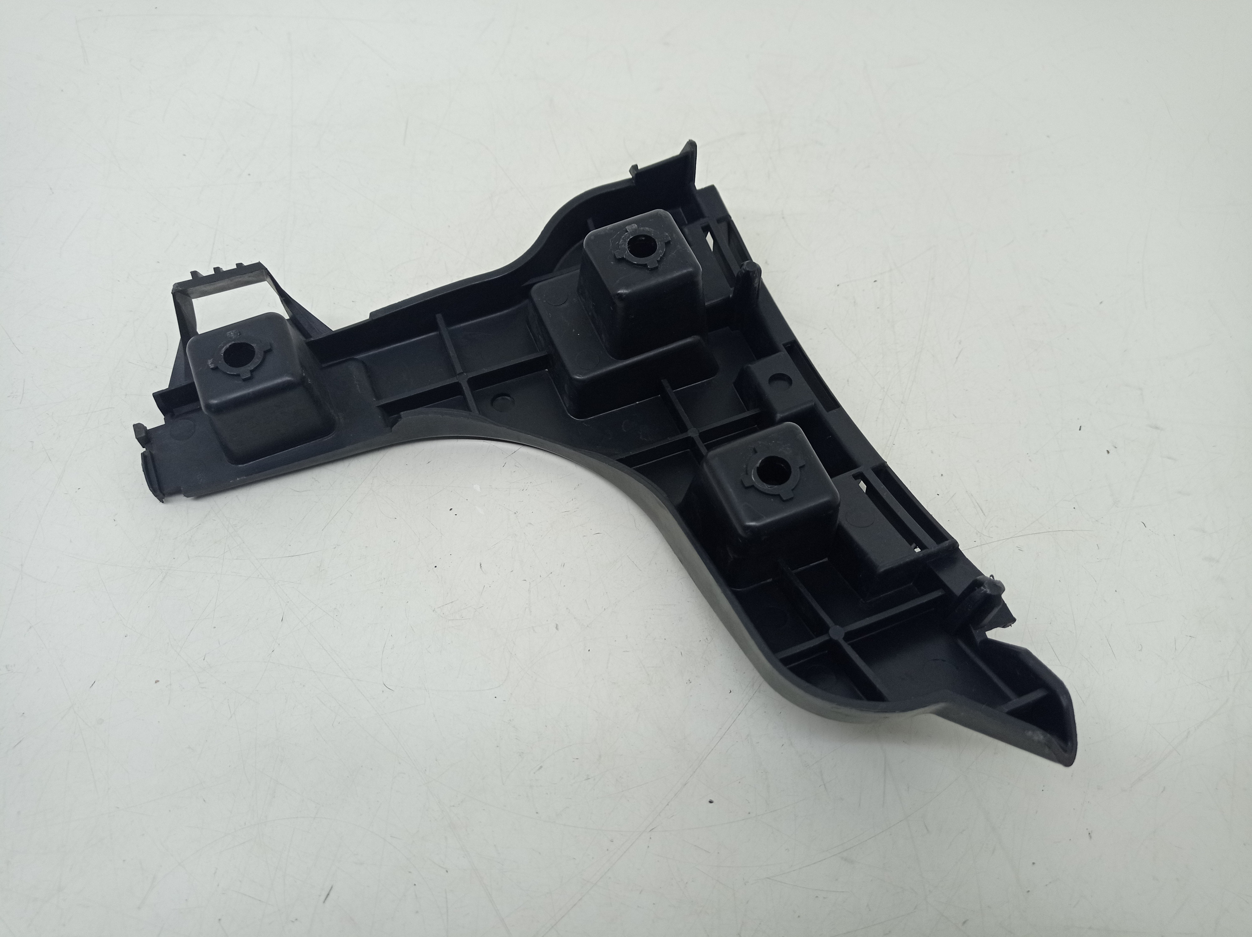 Guia Parachoque Traseiro Esquerdo Volvo Xc60 T6 2011 3
