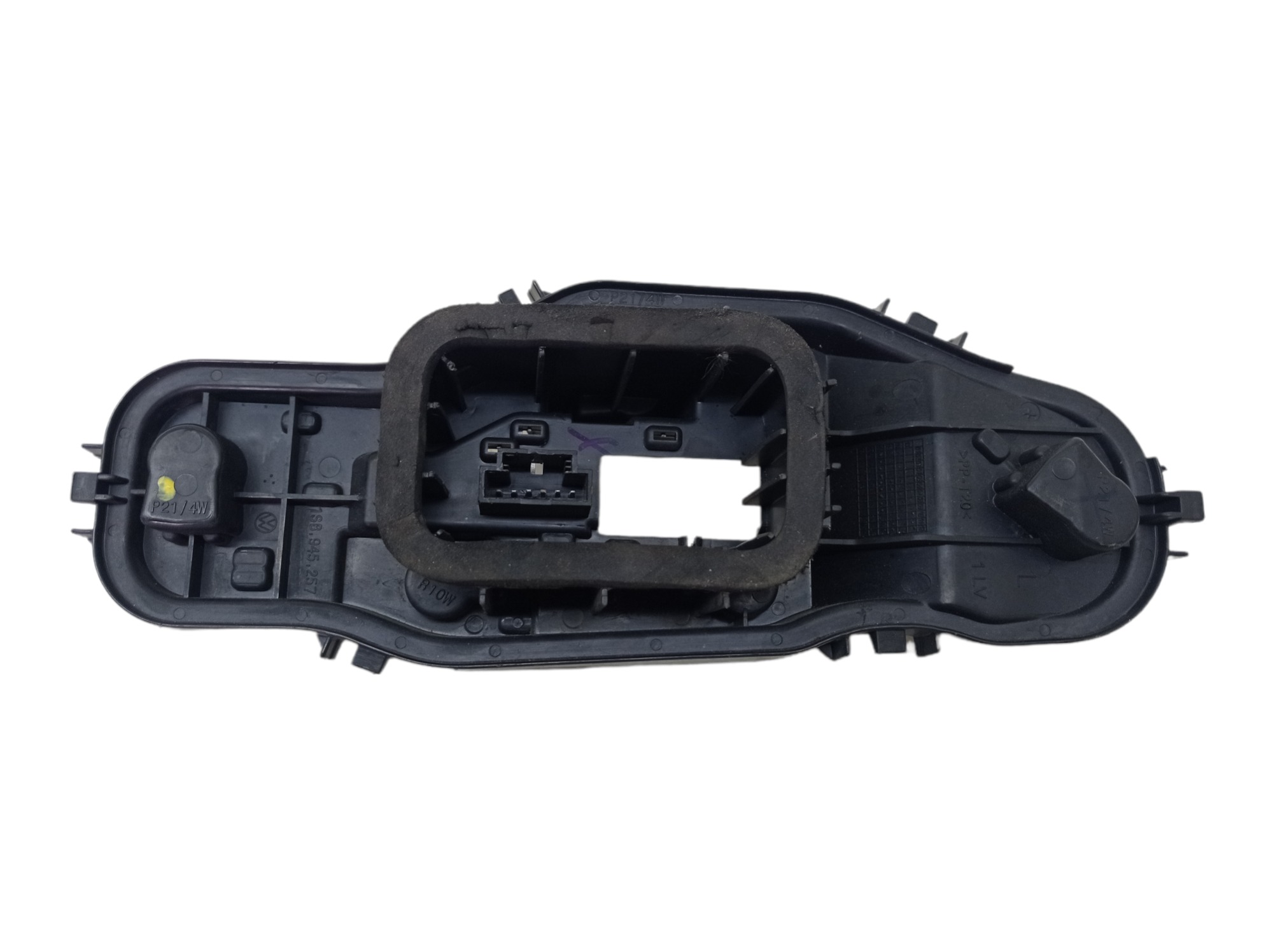 Circuito Lanterna Traseira Esquerda Volkswagen Up 2017 4