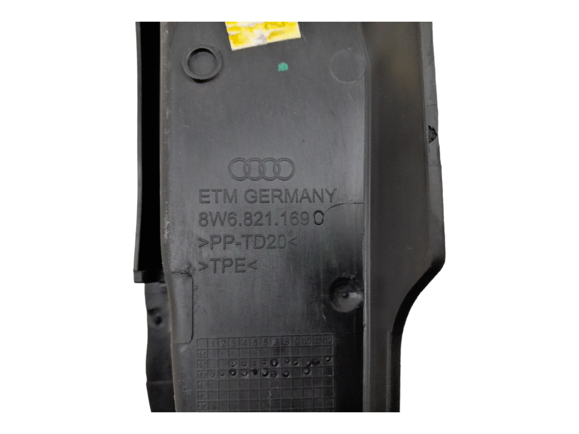 Acabamento Paralama Dianteiro Esq Audi A5 Sportback 2018 6