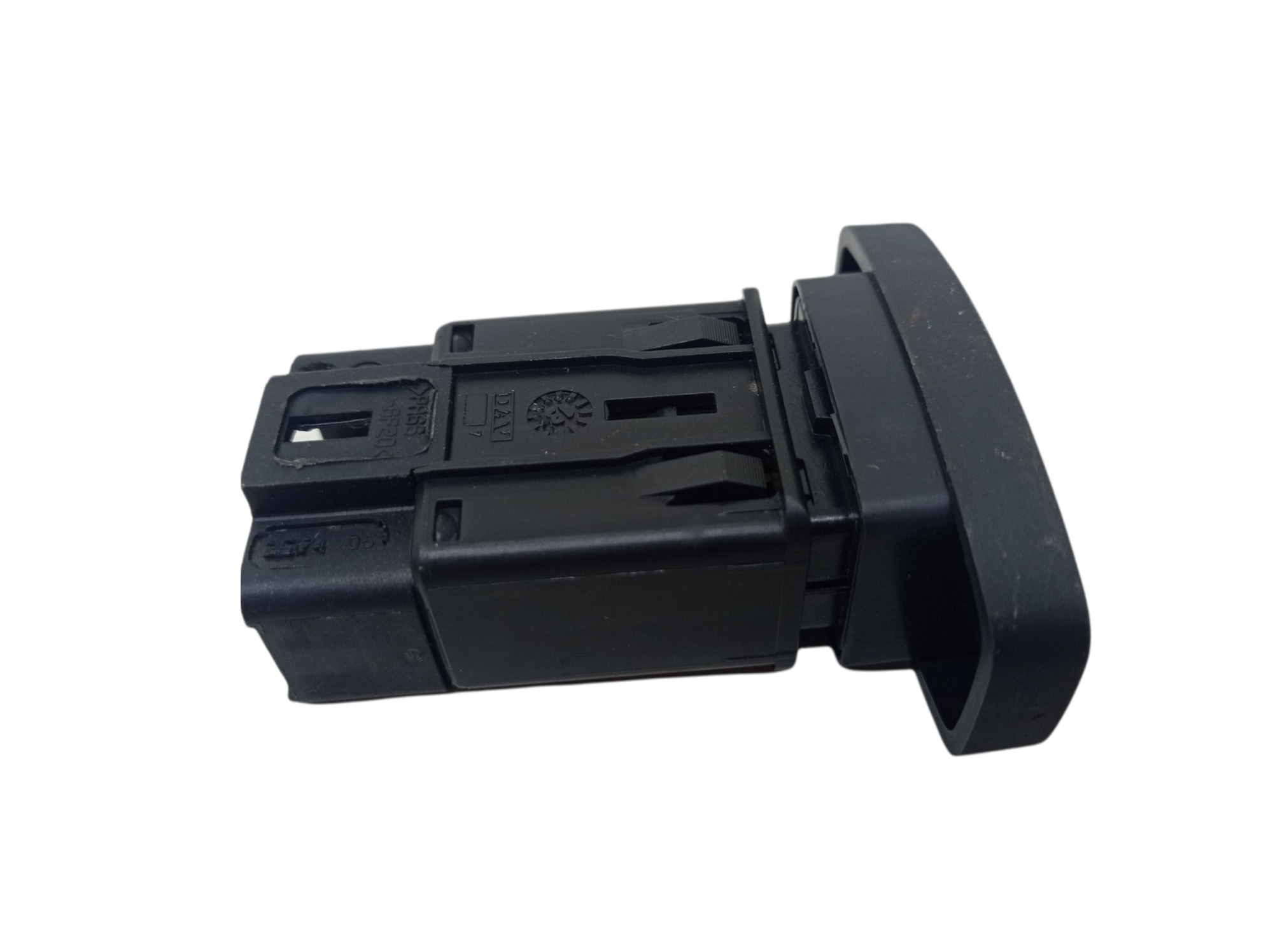 Botao Pisca Alerta Renault Sandero 2013 3